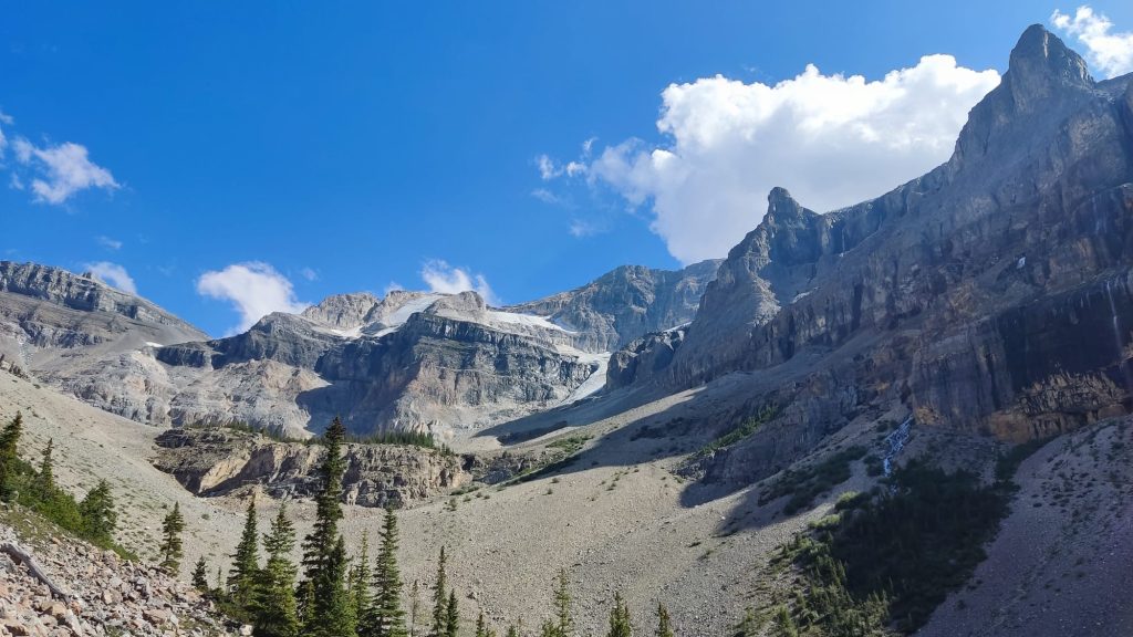 Trekking en las Rocosas de Canadá