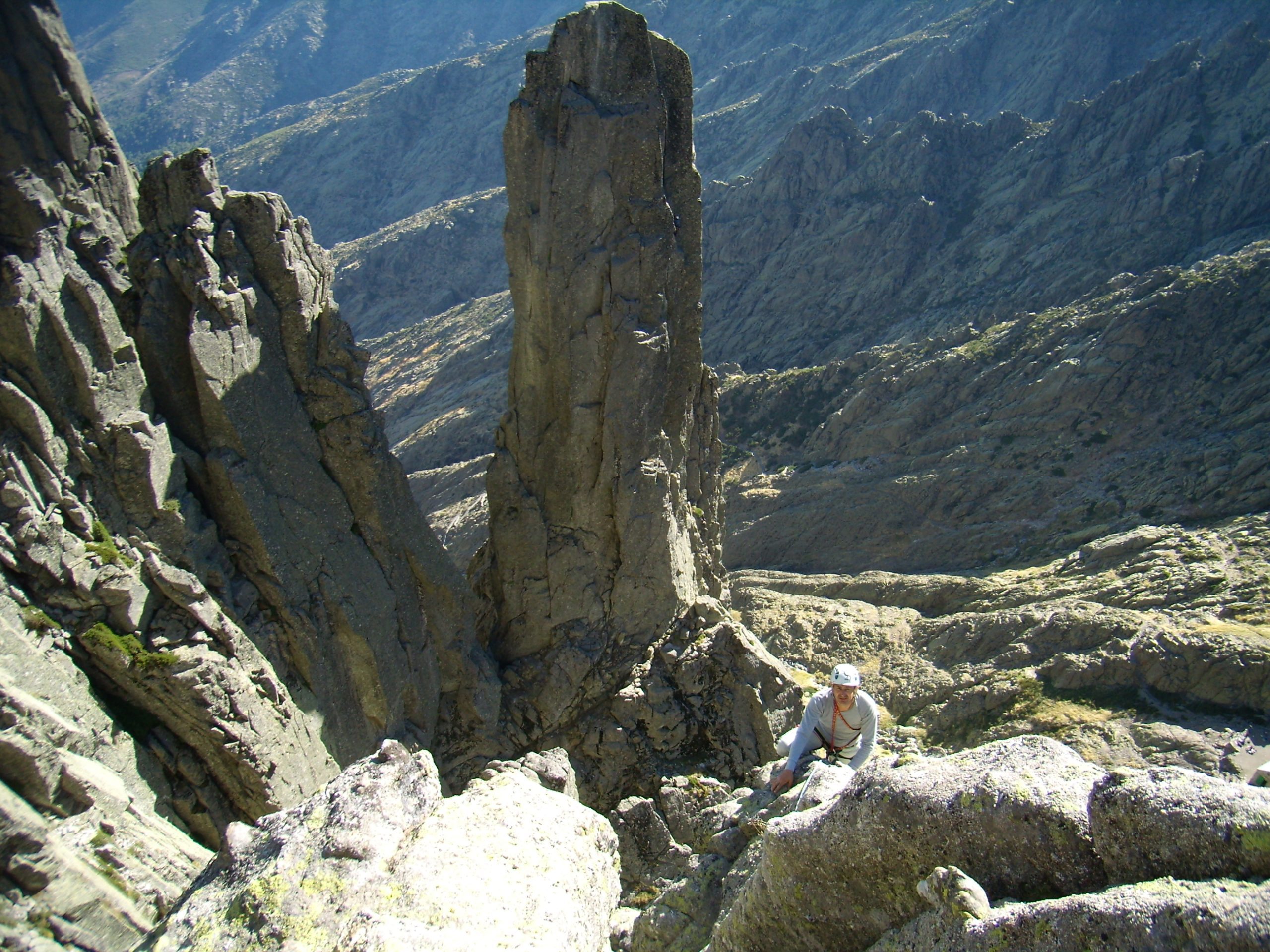 Escalada en Galayos, Gredos. Sur del Torreón y Rivas Acuña a la Punta Maria Luisa