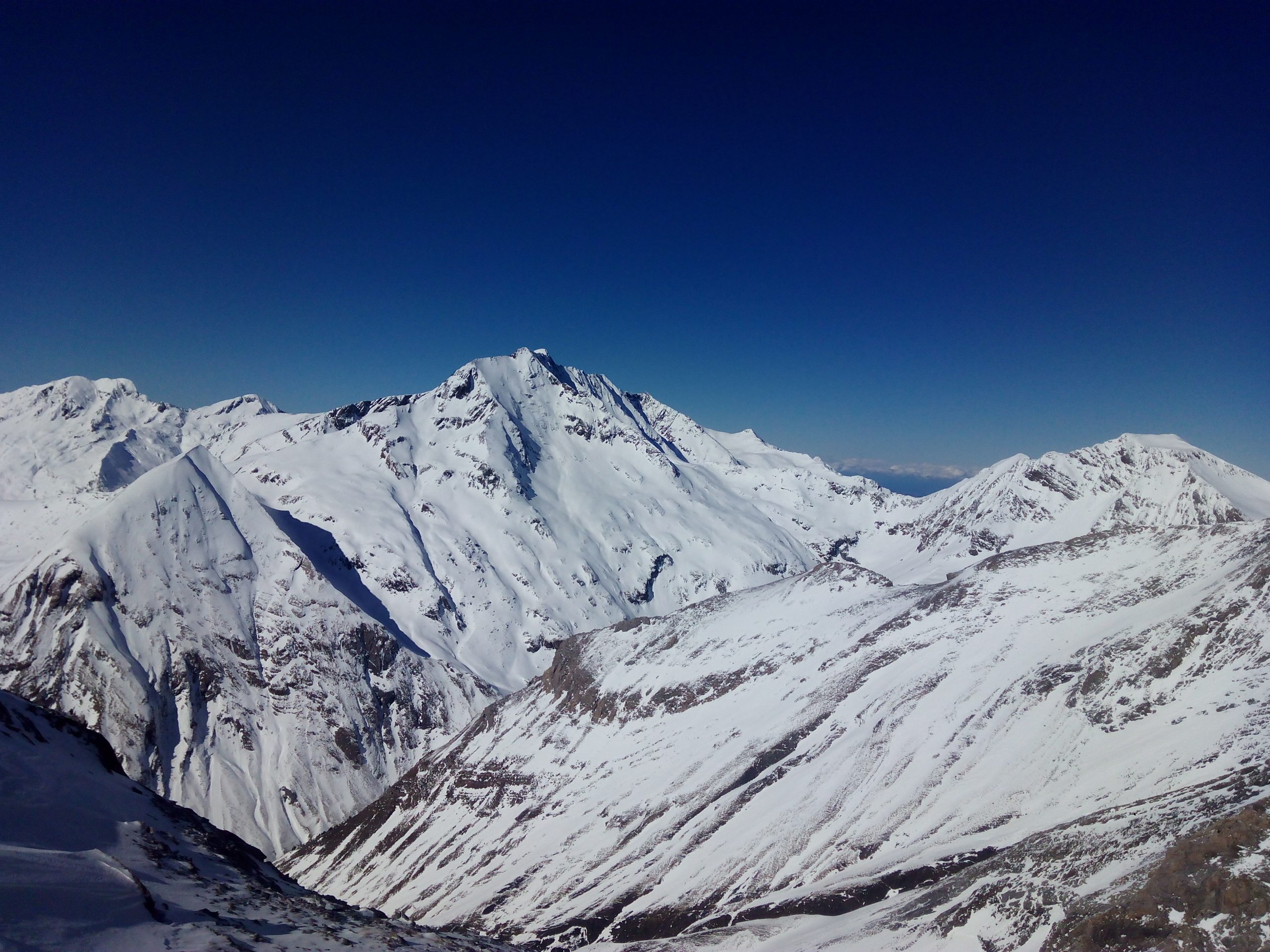 Punta Bachimala (3.176 m), Pirineos. Esquí de Montaña