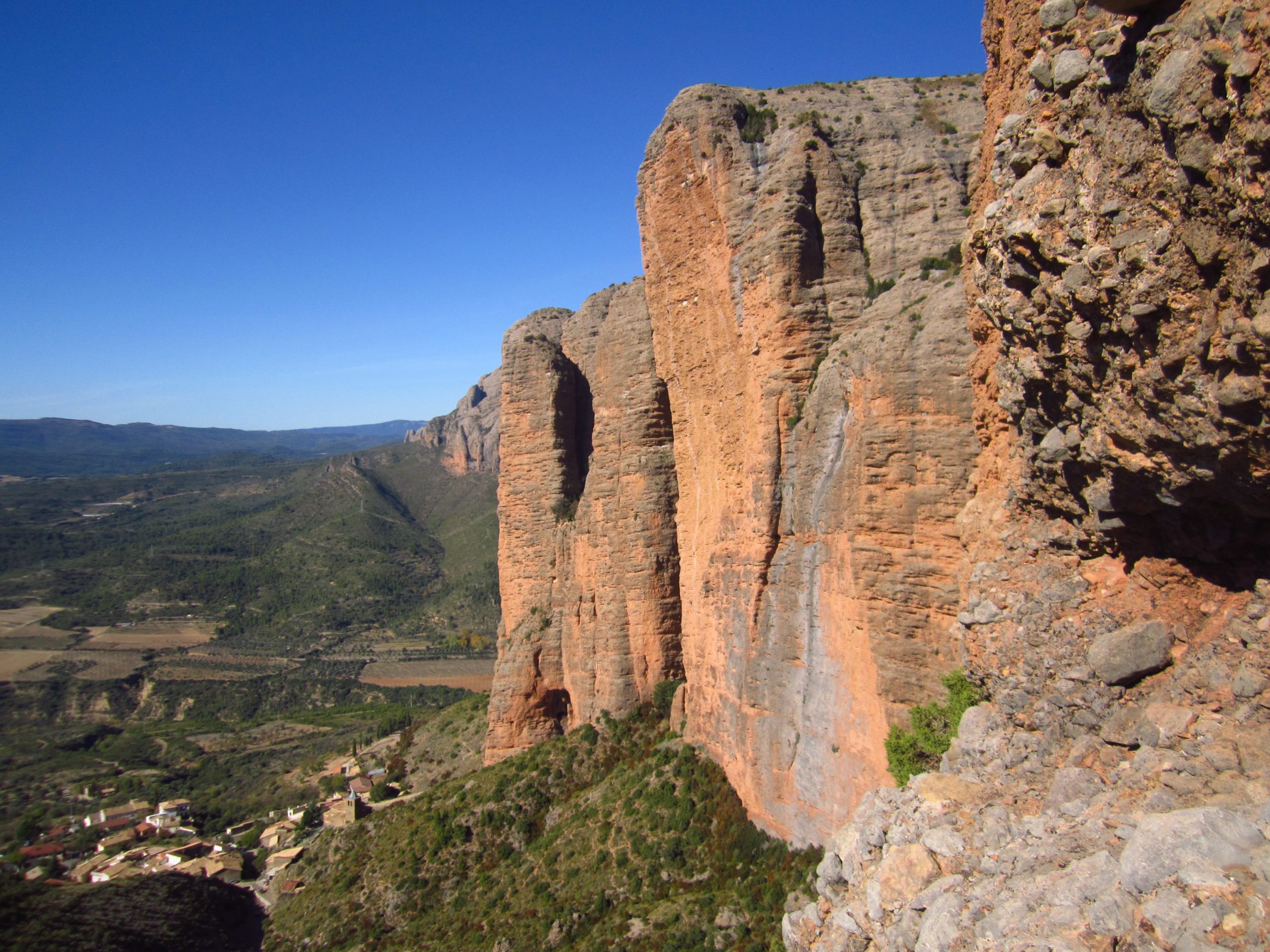 Tus primeras escaladas en Riglos