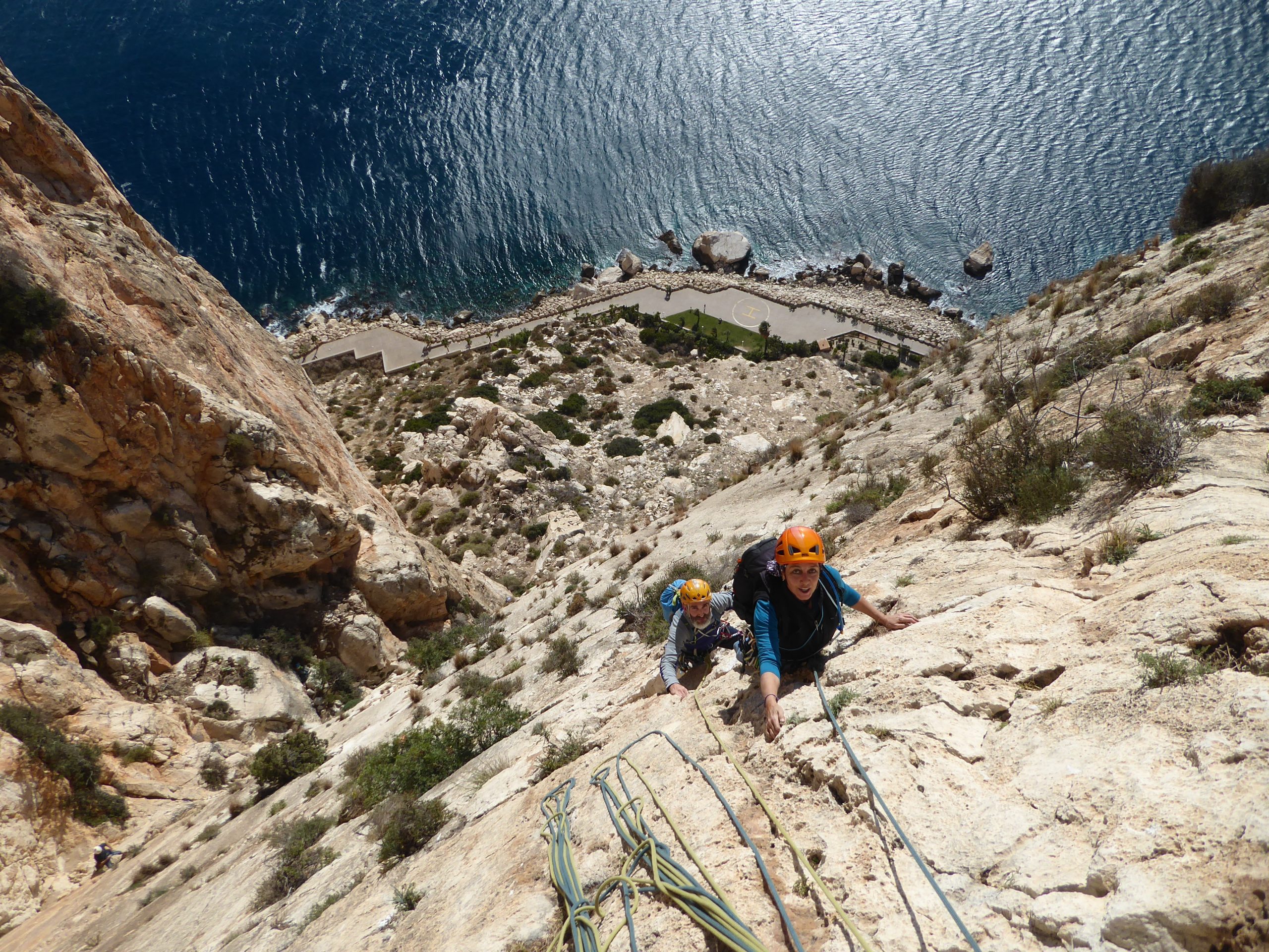 Escaladas en Levante. Peñón de Ifach y Aguja Encantada del Puig Campana