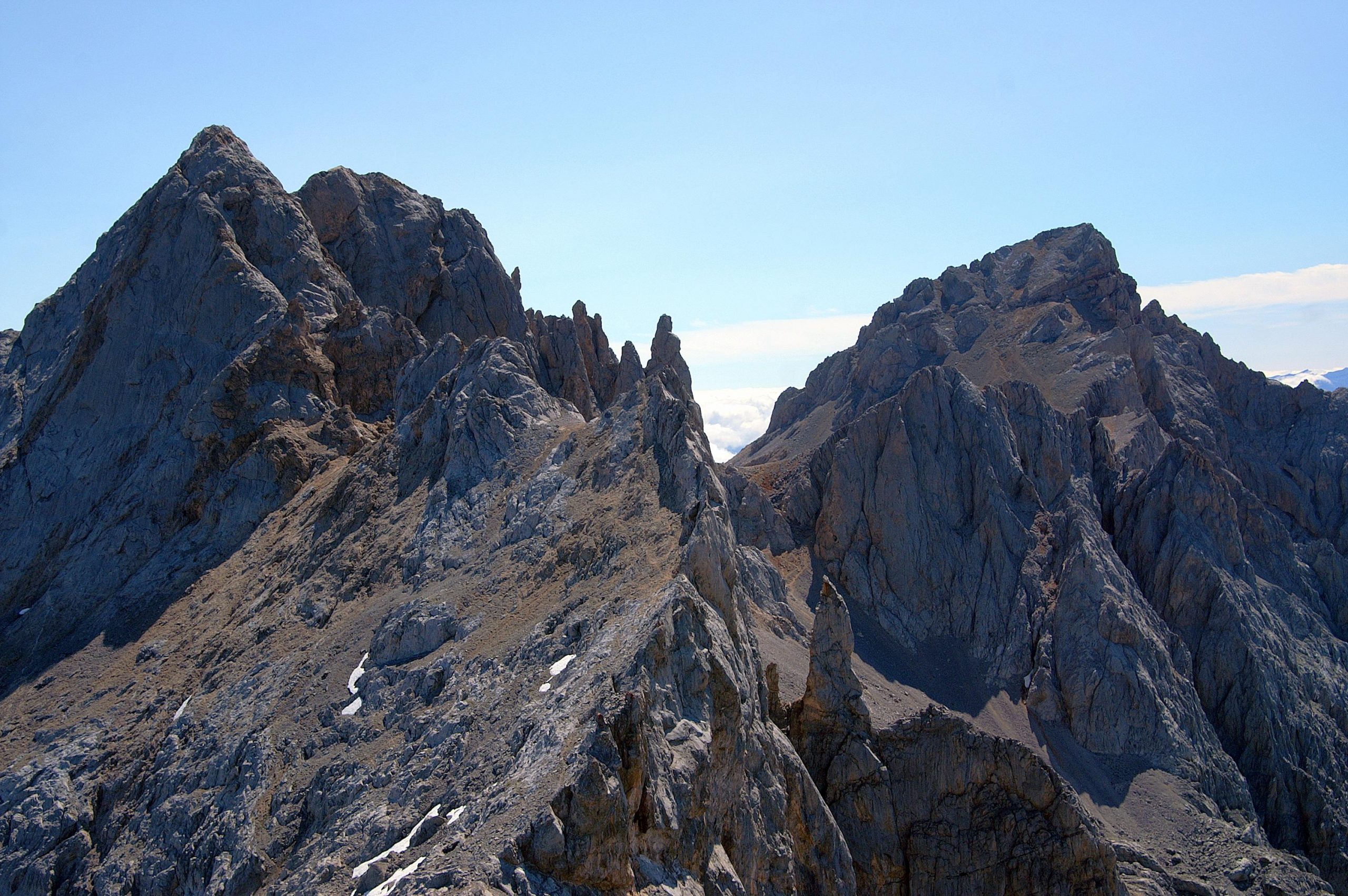 Ascensiones en el Macizo Central de los Picos de Europa