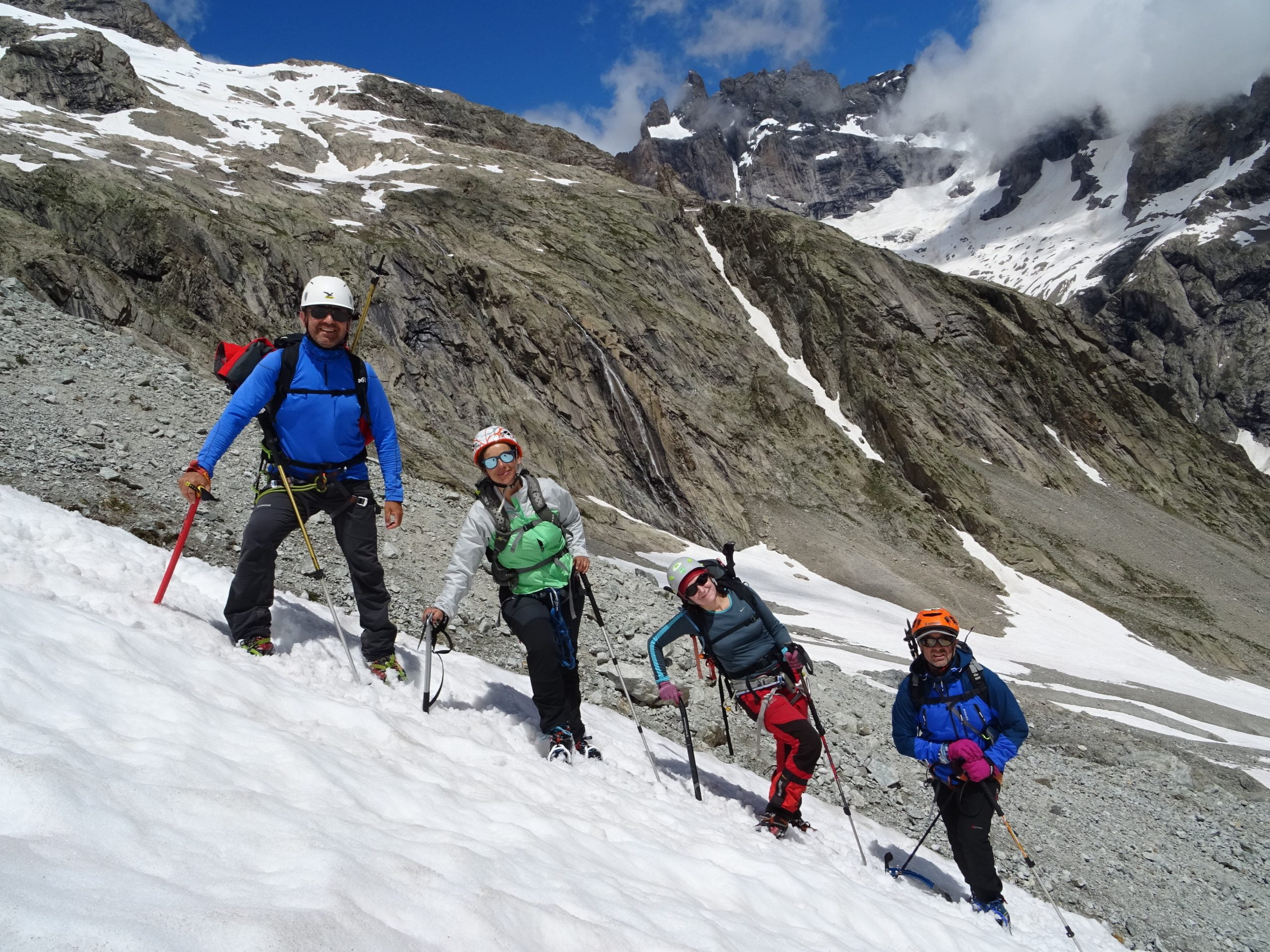 Ascensiones y glaciares en los Ecrins. Alpes franceses.