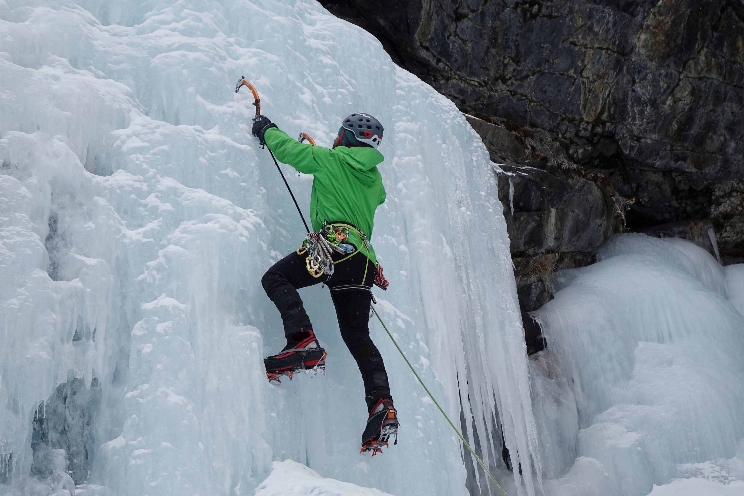 Escalada en Hielo en Cogne. Valle Aosta, Alpes italianos