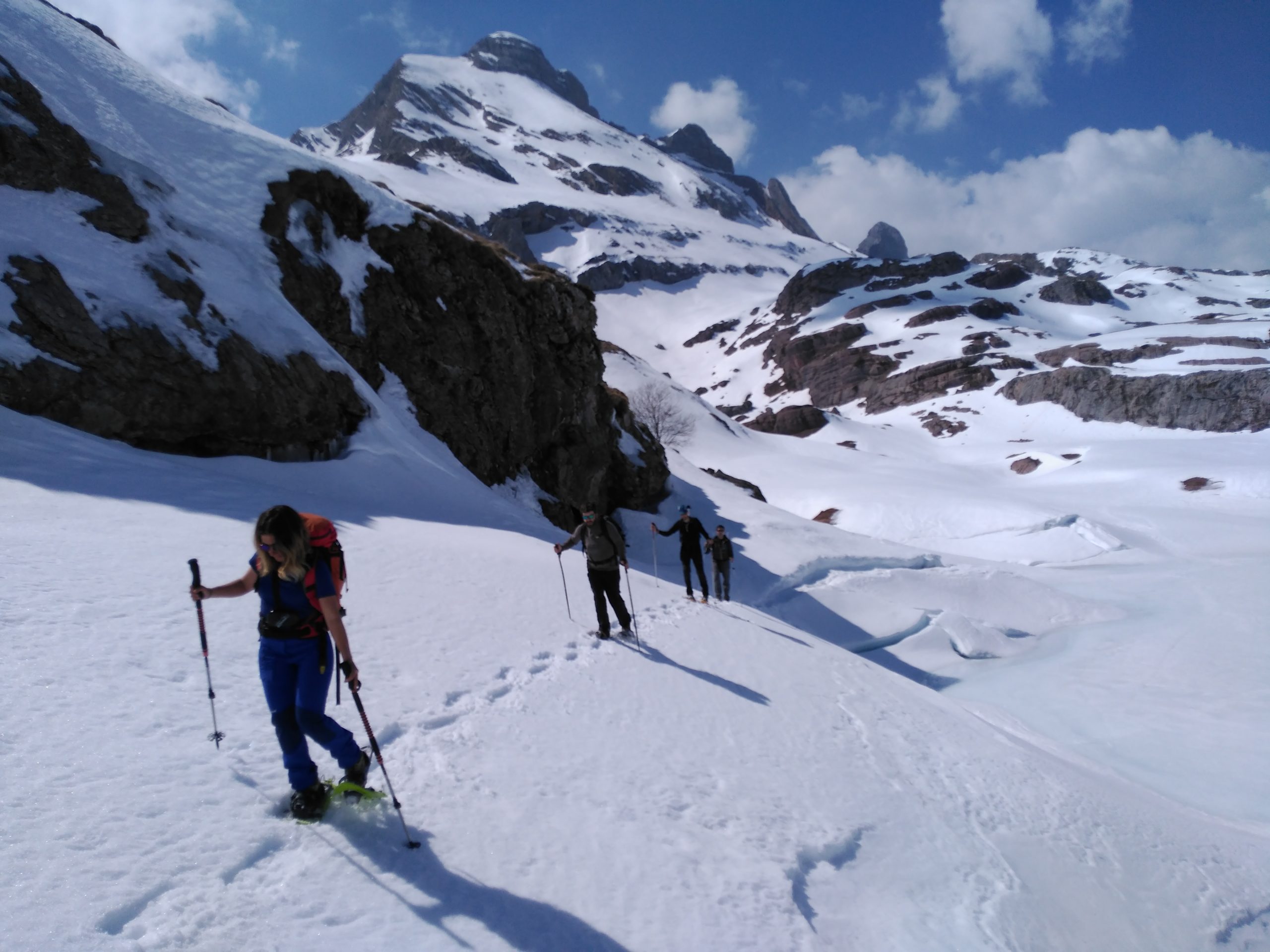 Raquetas en el Valle d´Aspe, Ossau. Pirineo Francés