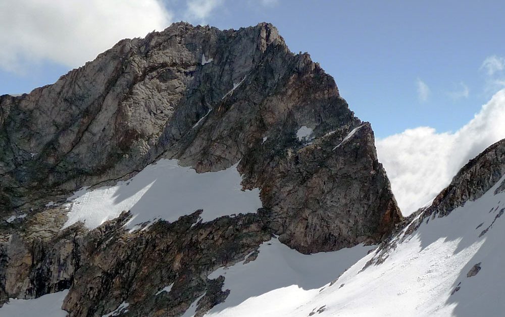 Cresta de los Tres Consejeros al Pic del Neouville. Pirineos