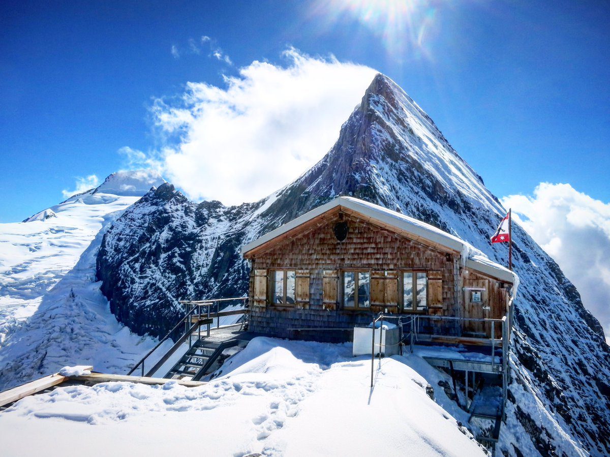 Eiger, Arista Mittellegi. Nieve, hielo y roca.