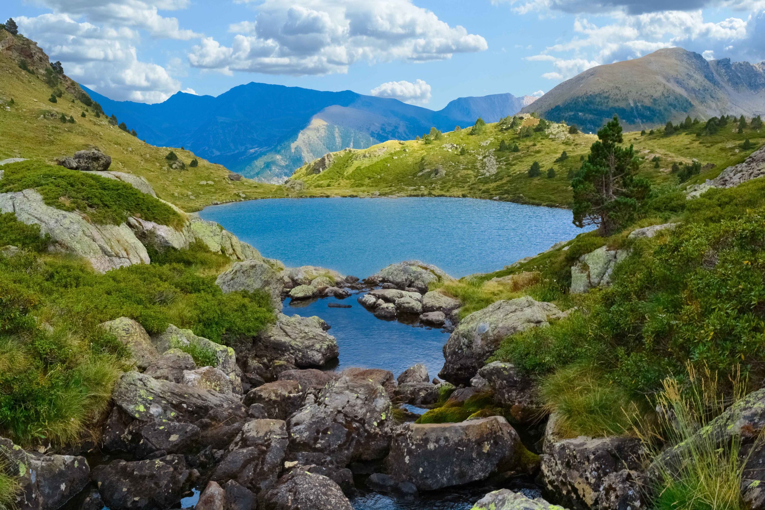 Senderismo en Andorra. Pirineos.