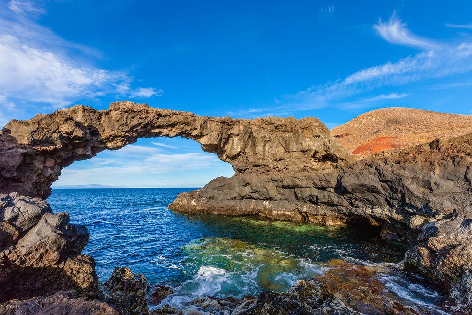 Montañas y costas de la Isla del Hierro