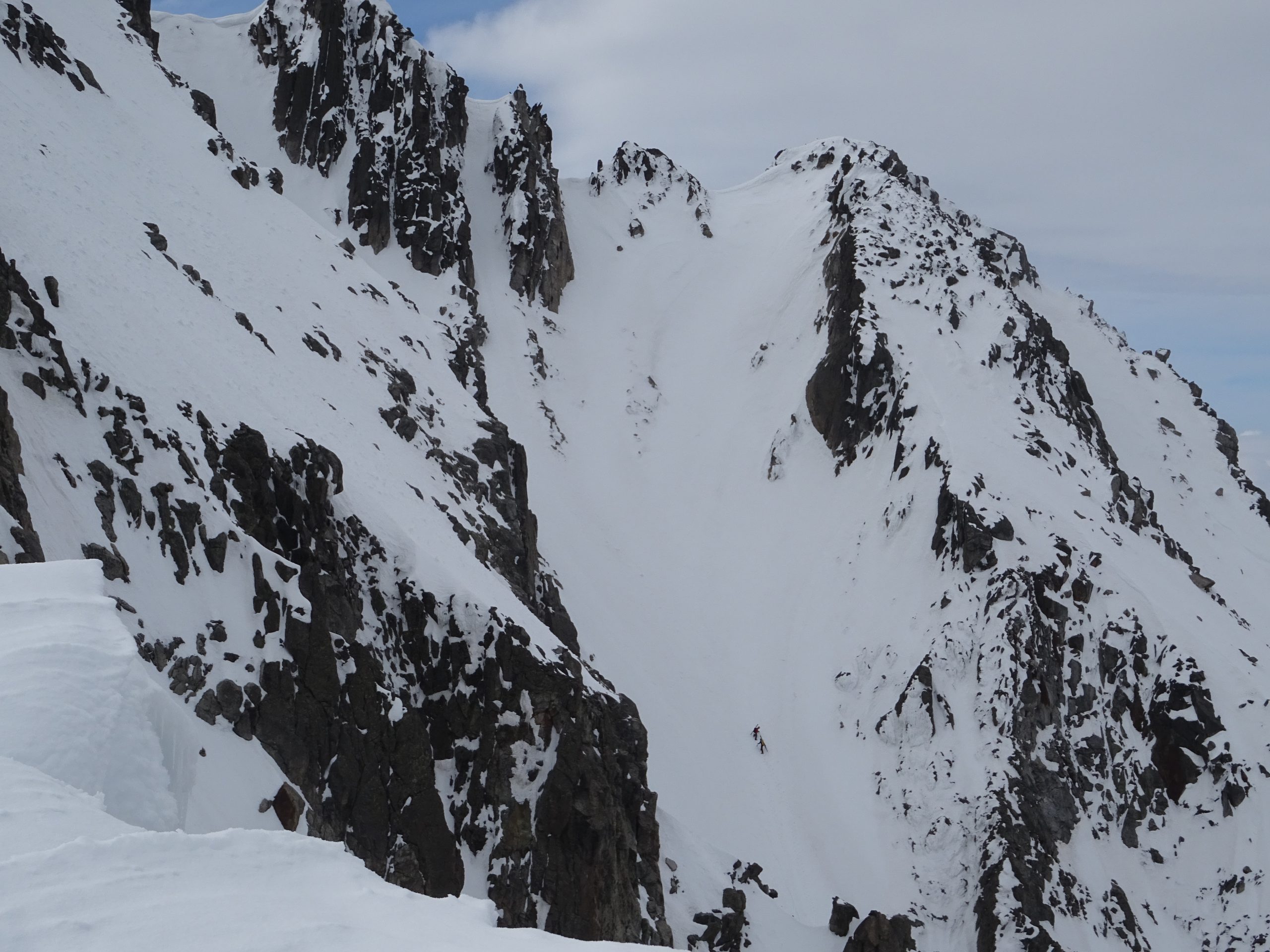 Esquí-Alpinismo. Alta Ruta del Aneto. Corredor Estasen