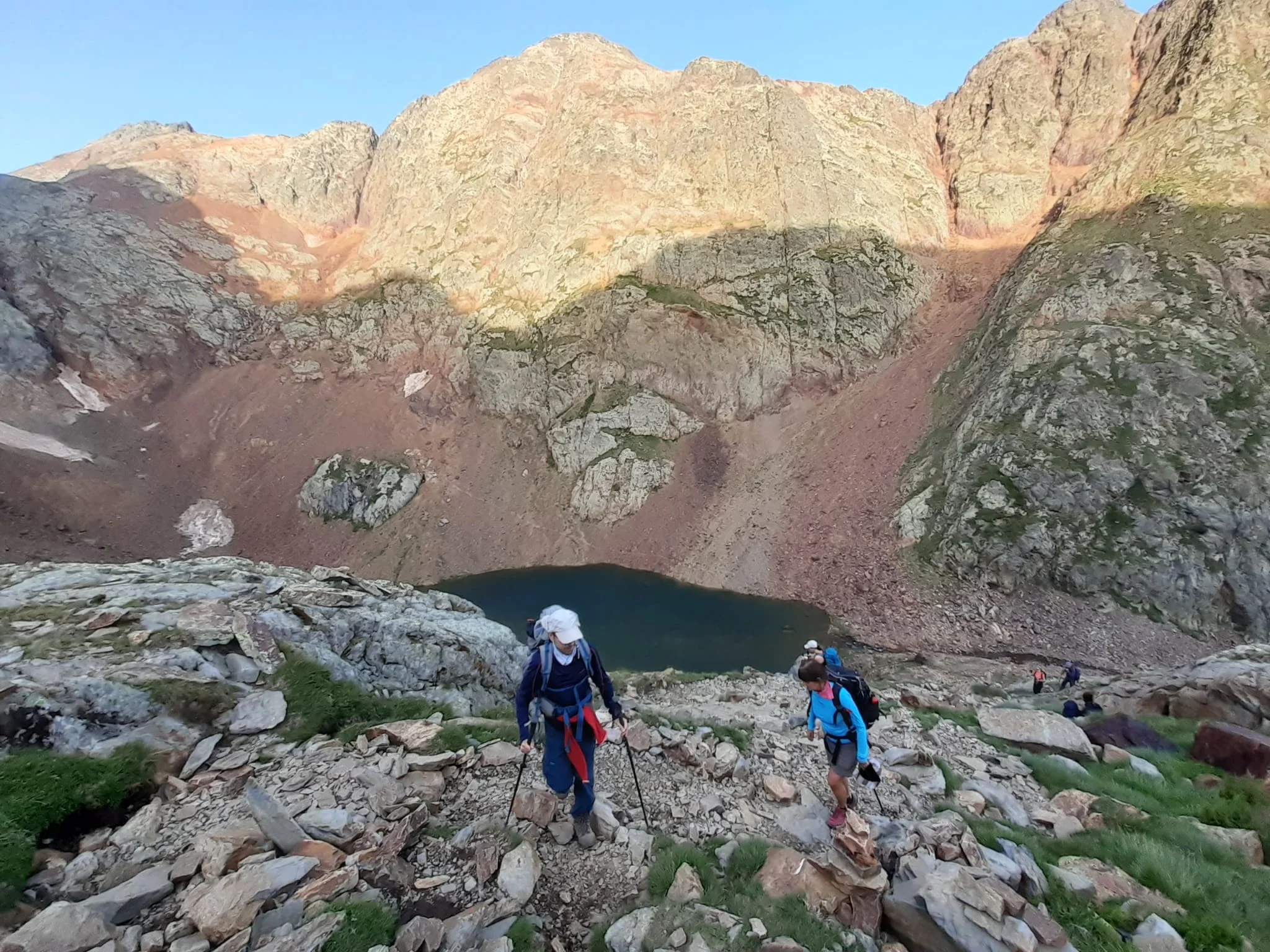 Trekking Los Gigantes de las 3 Naciones. Pirineo