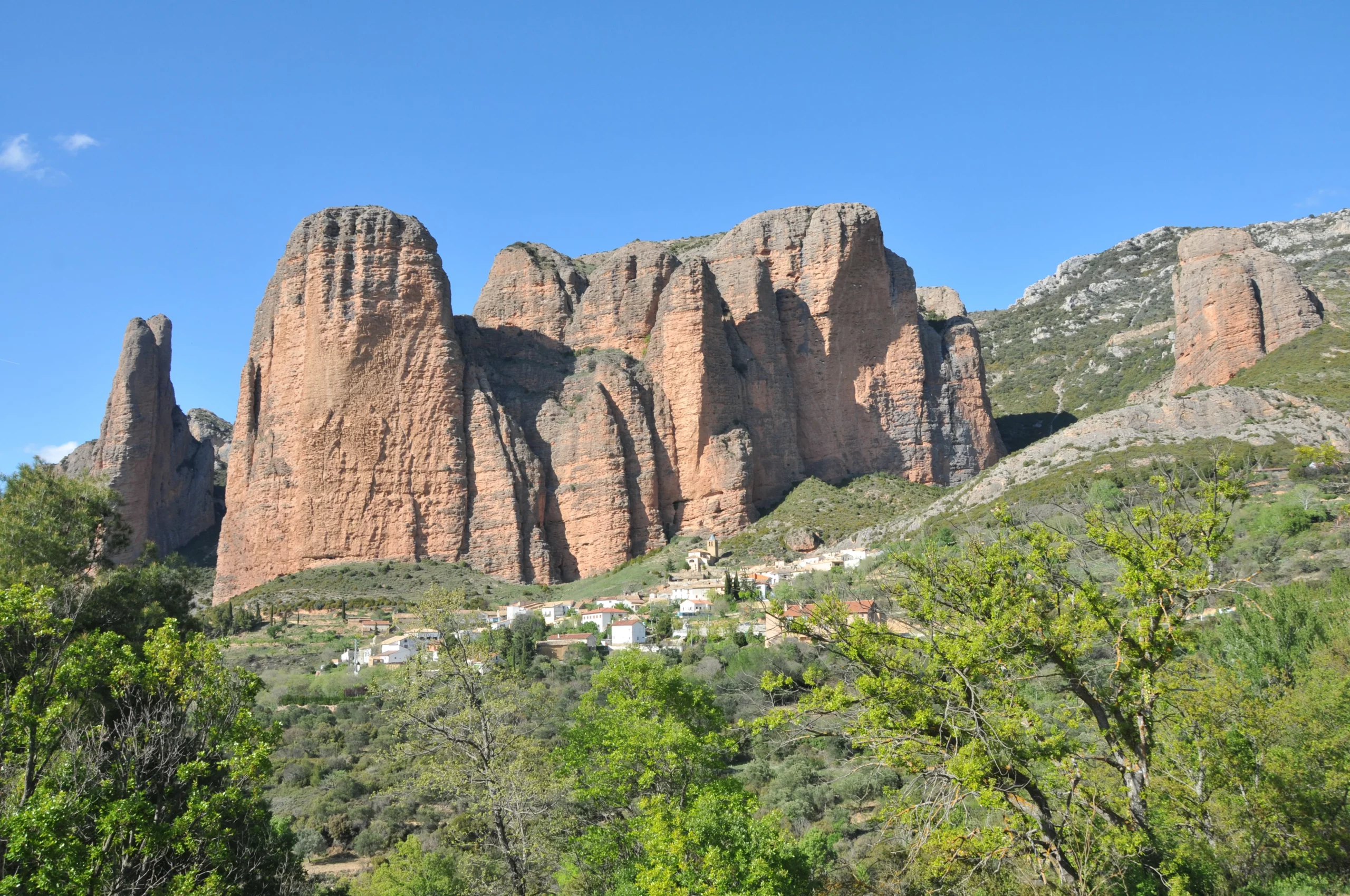 Ferratas en el Prepirineo Aragonés. Riglos y Sierra de Guara