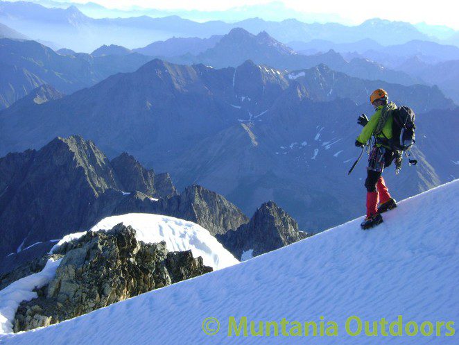 Alpinismo en Pirineos: roca, nieve y hielo para aprender y disfrutar