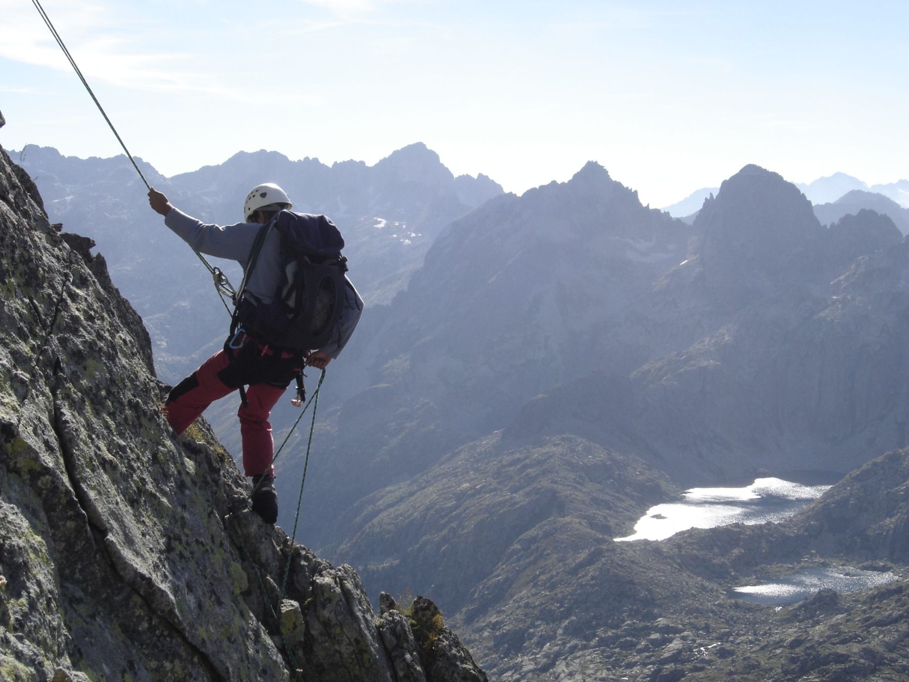 Carros de Roc, la Alta Ruta de los Pirineos escalando