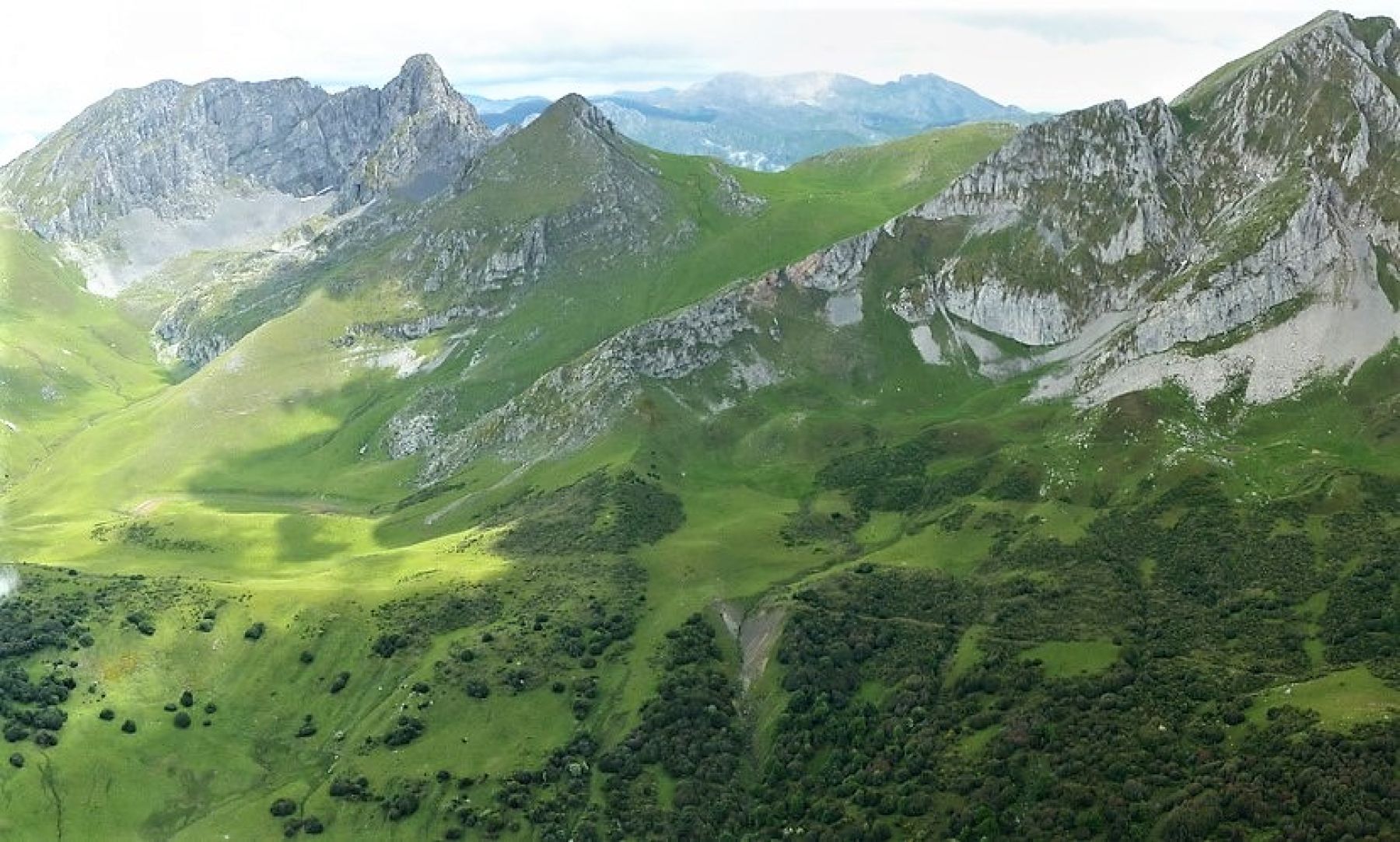Peña Ubiña y Montaña Central Asturiana