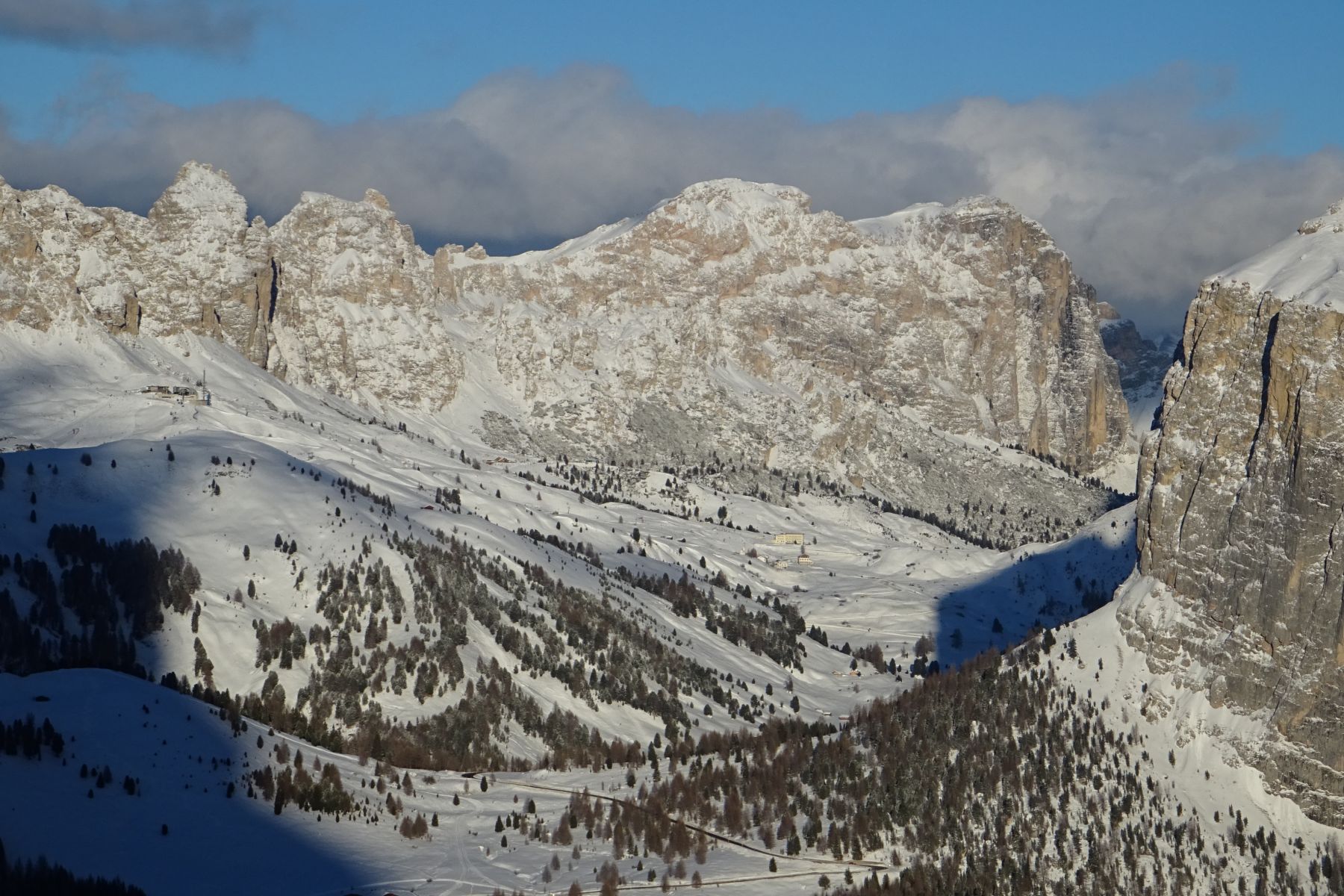 Esquí Safari en las Dolomitas. Dolomiti Superski