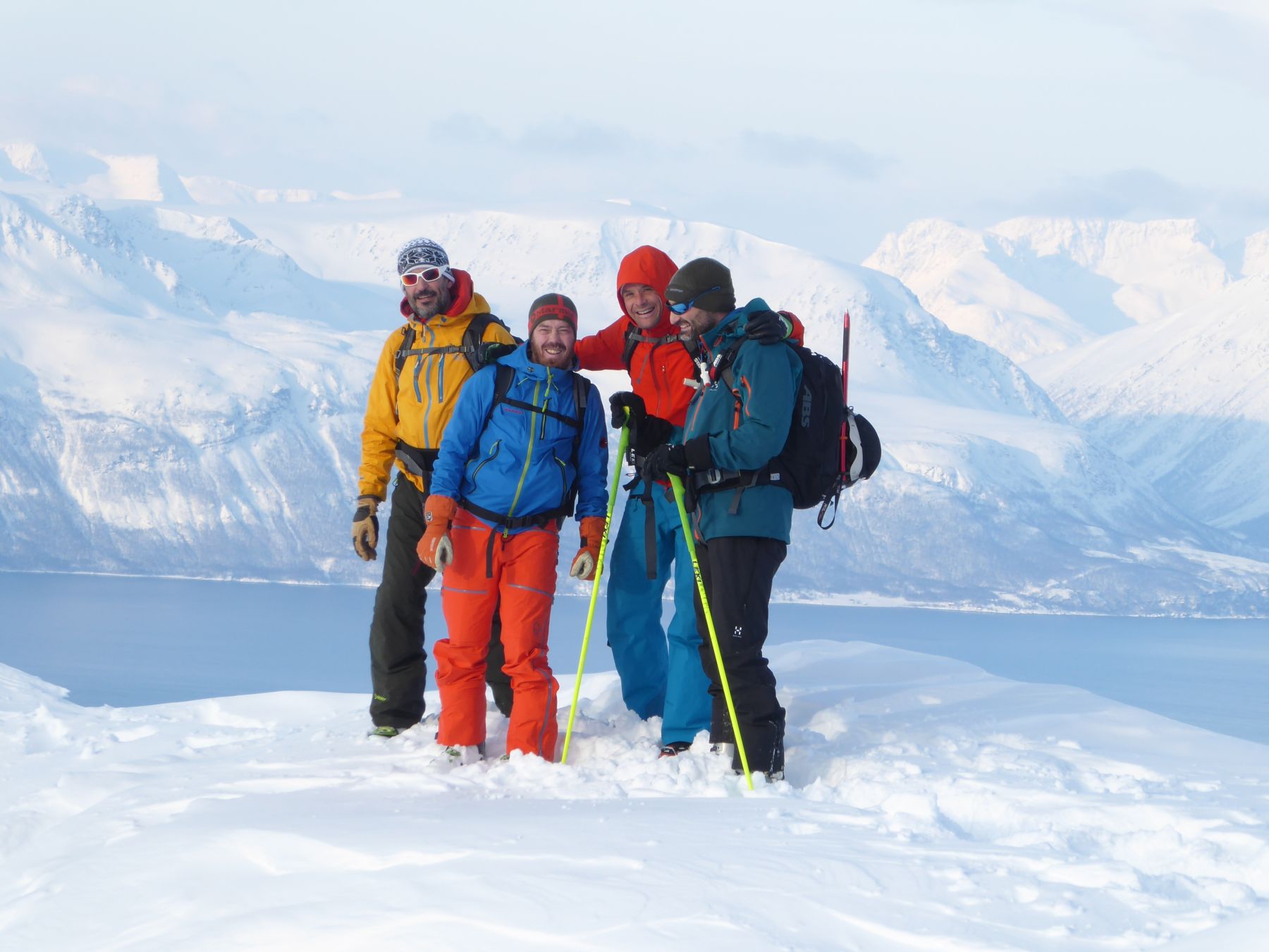 Alpes de Lyngen: esquí en el círculo polar ártico