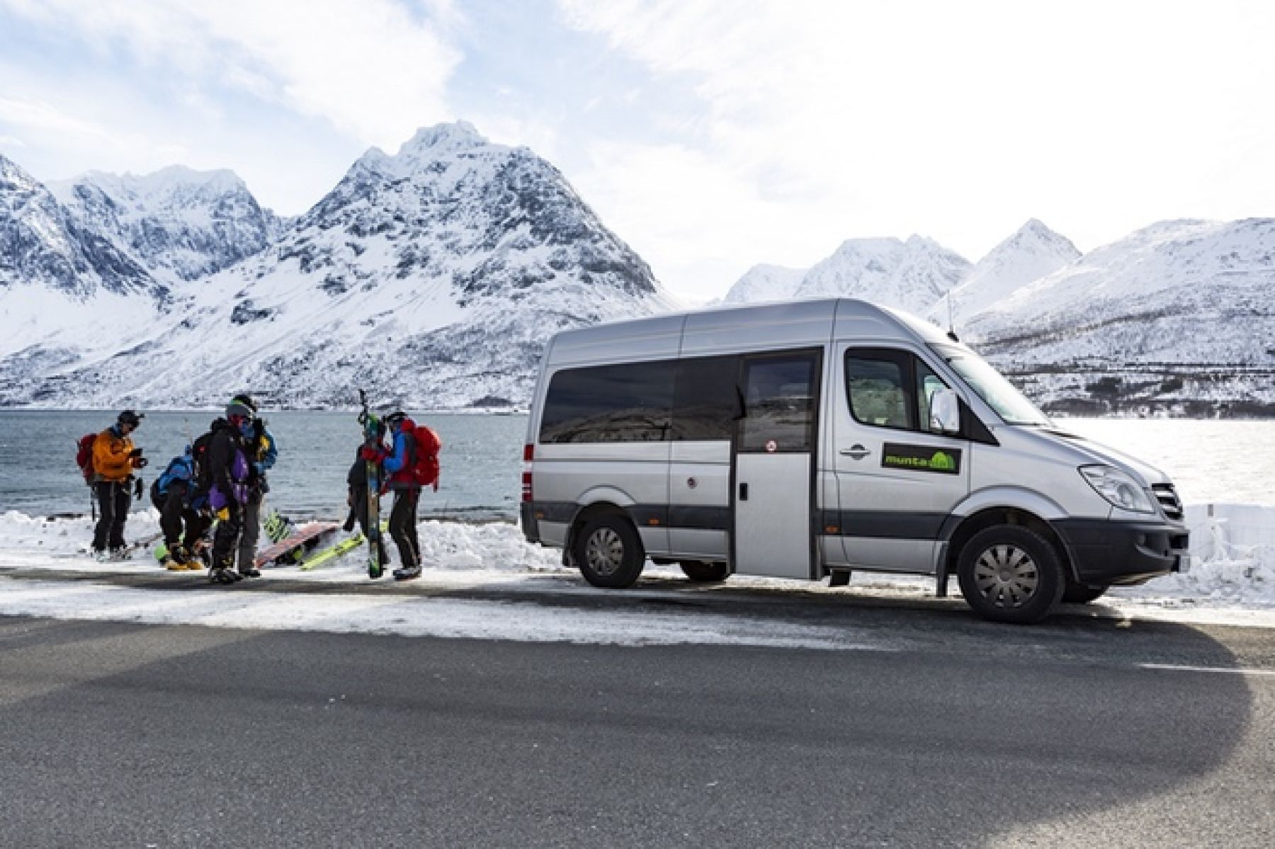Alpes de Lyngen: esquí en el círculo polar ártico