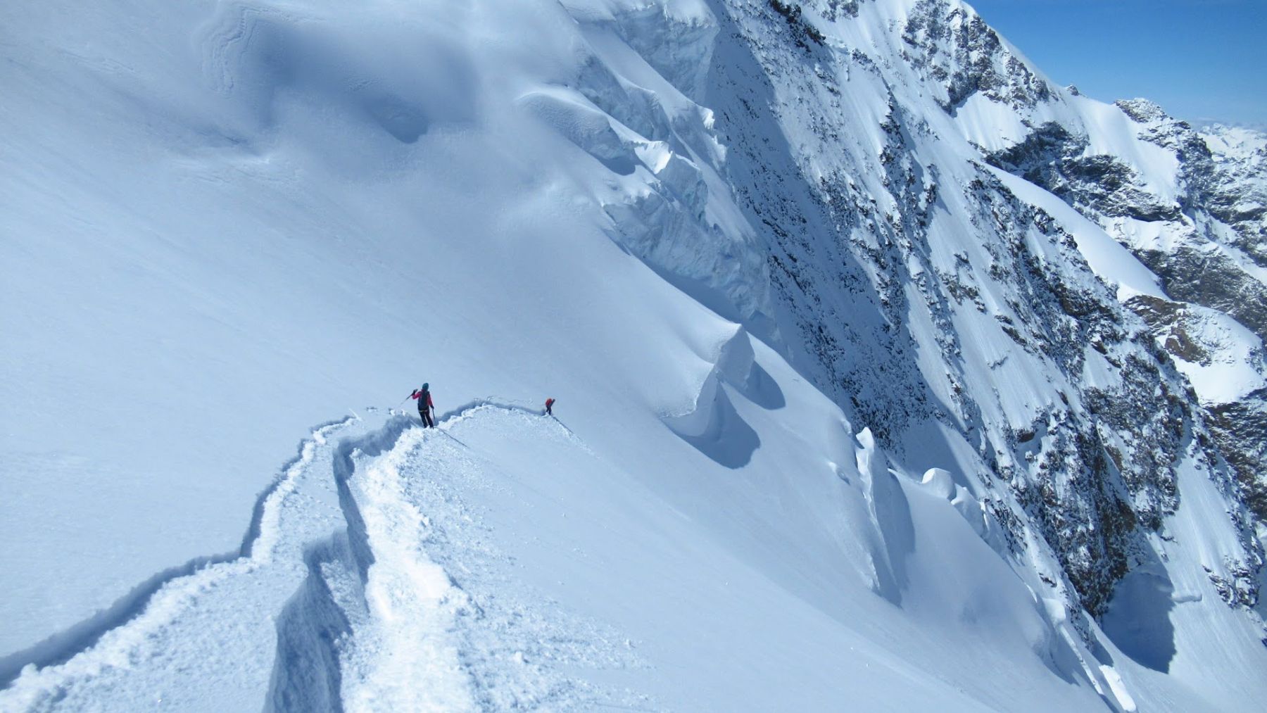 Alta Ruta del Piz Bernina, Alpes. Esquí de montaña