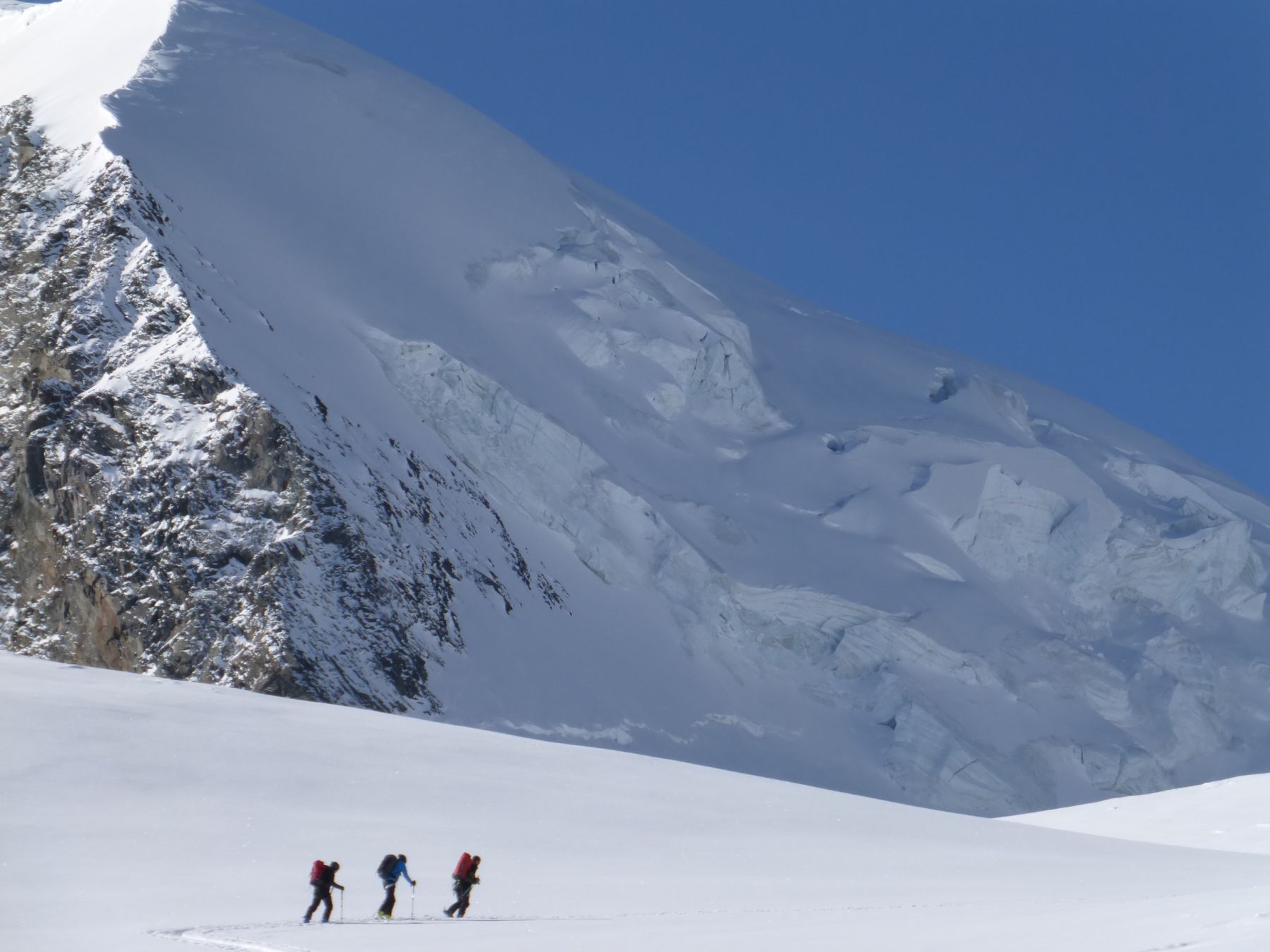 Travesía Saas Fee-Monte Rosa-Zermatt. Esquí de montaña