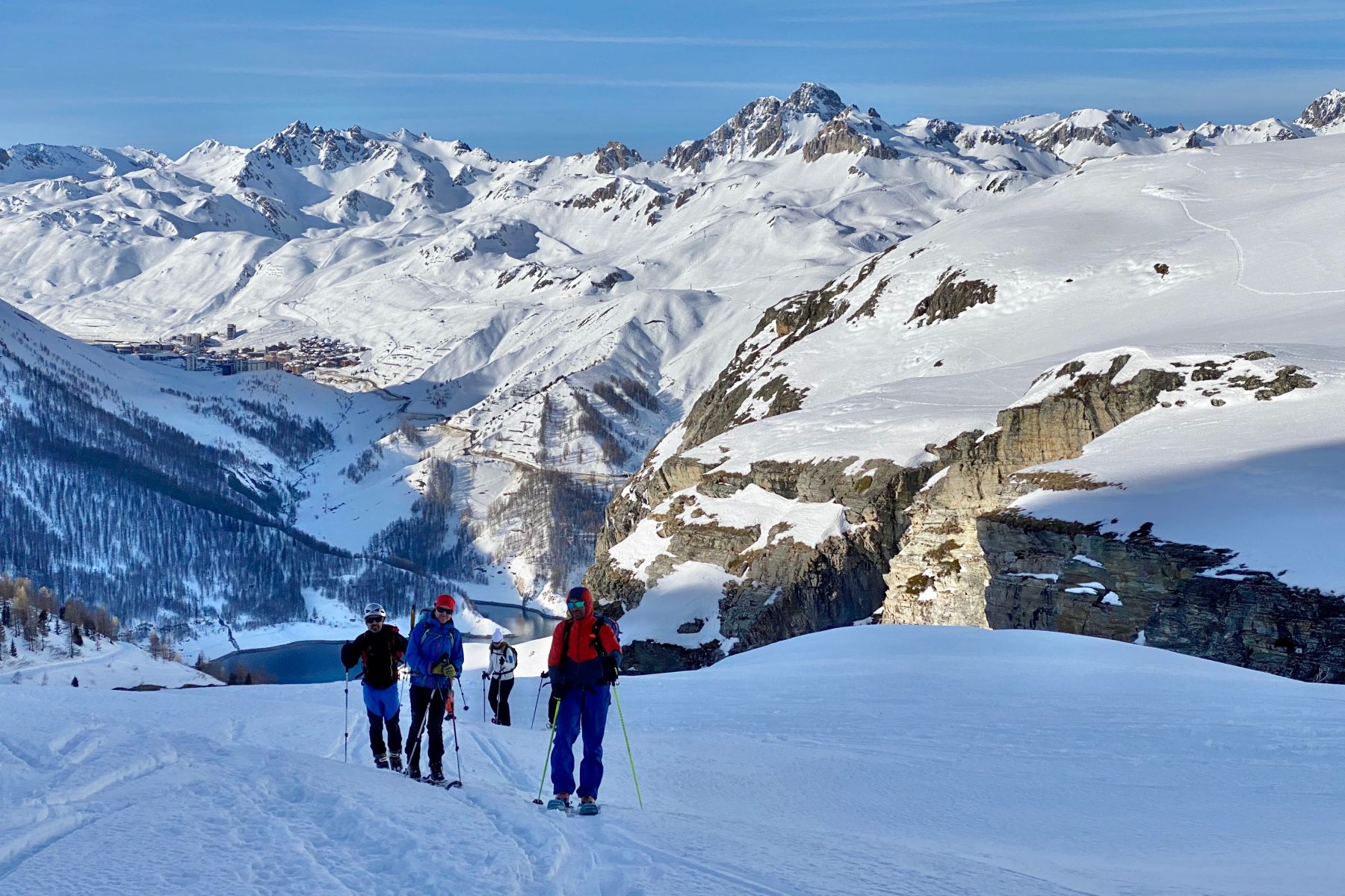 Esquí de montaña. Valle de Bourg-Saint-Maurice. Alpes franceses