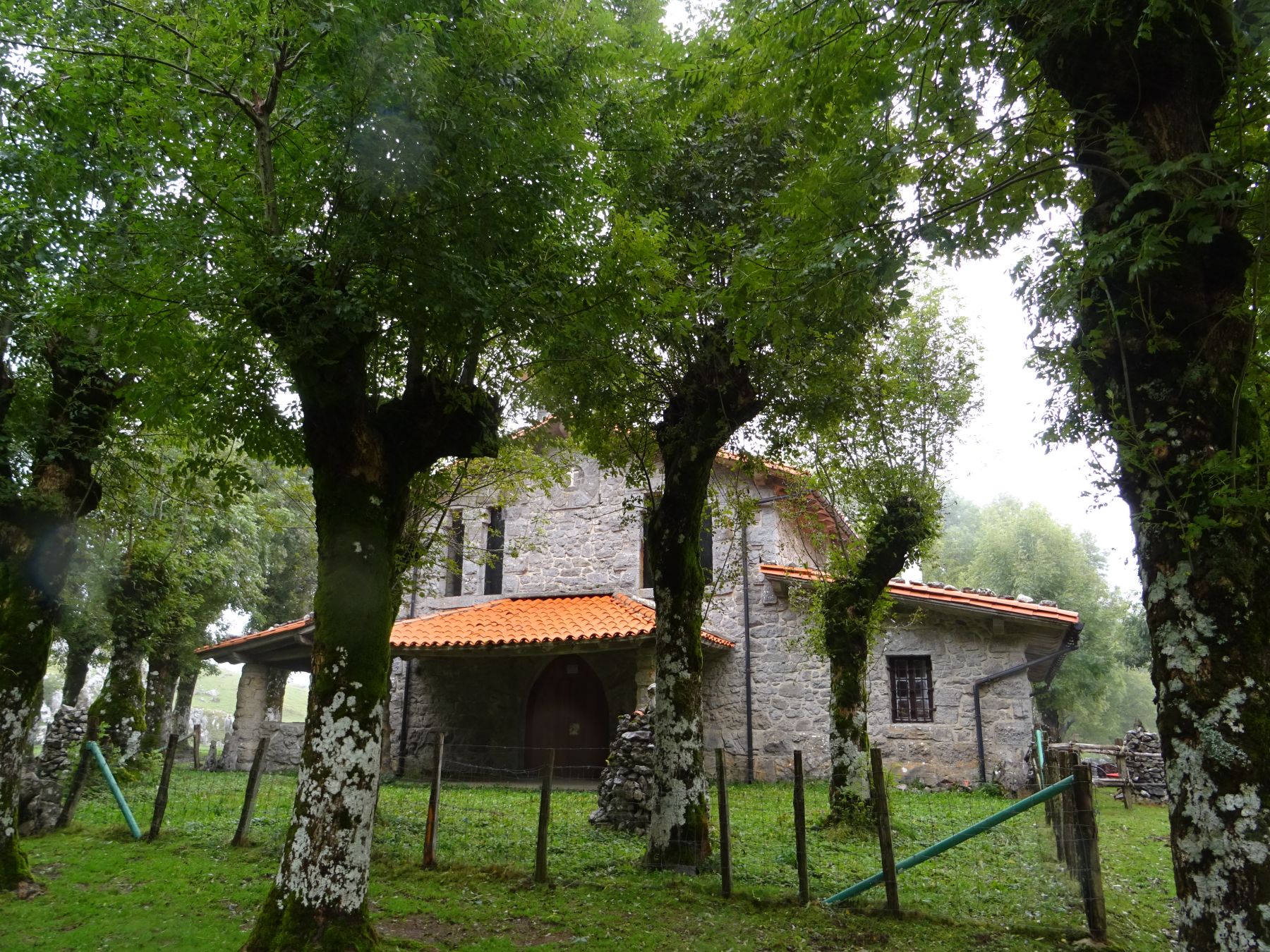 Senderismo en el Pais Vasco. Amboto, Gorbea y Aizkorri