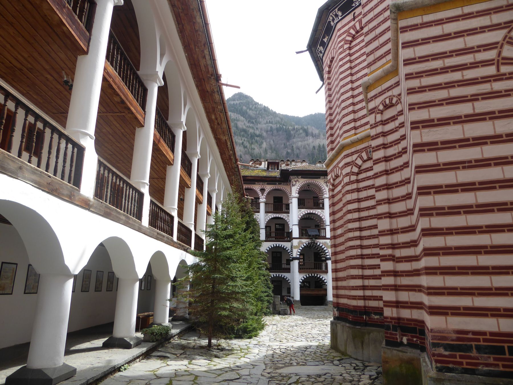 Ascensiones con raquetas en Bulgaria. Rila y Pirin. Balcanes.