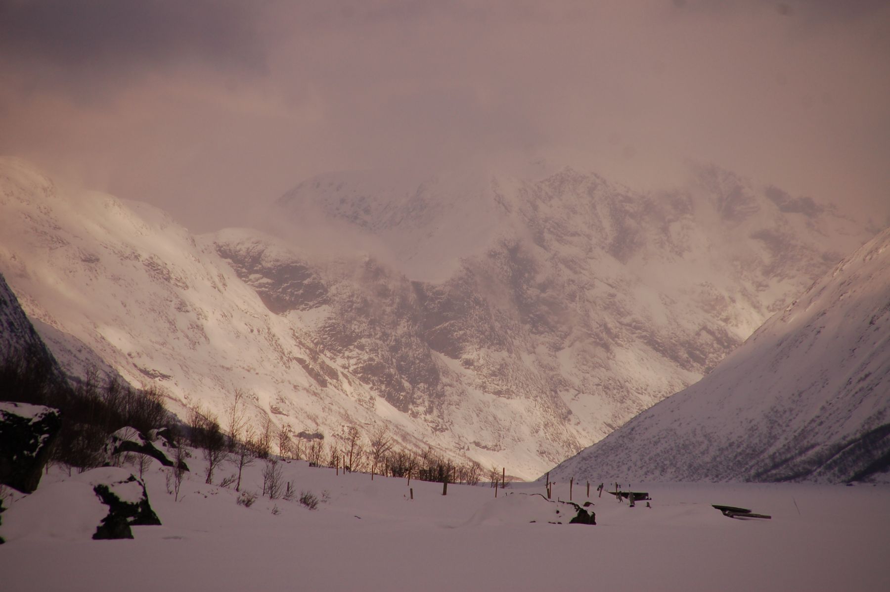 Jotunheimen, Noruega. Alta ruta de esquí de montaña