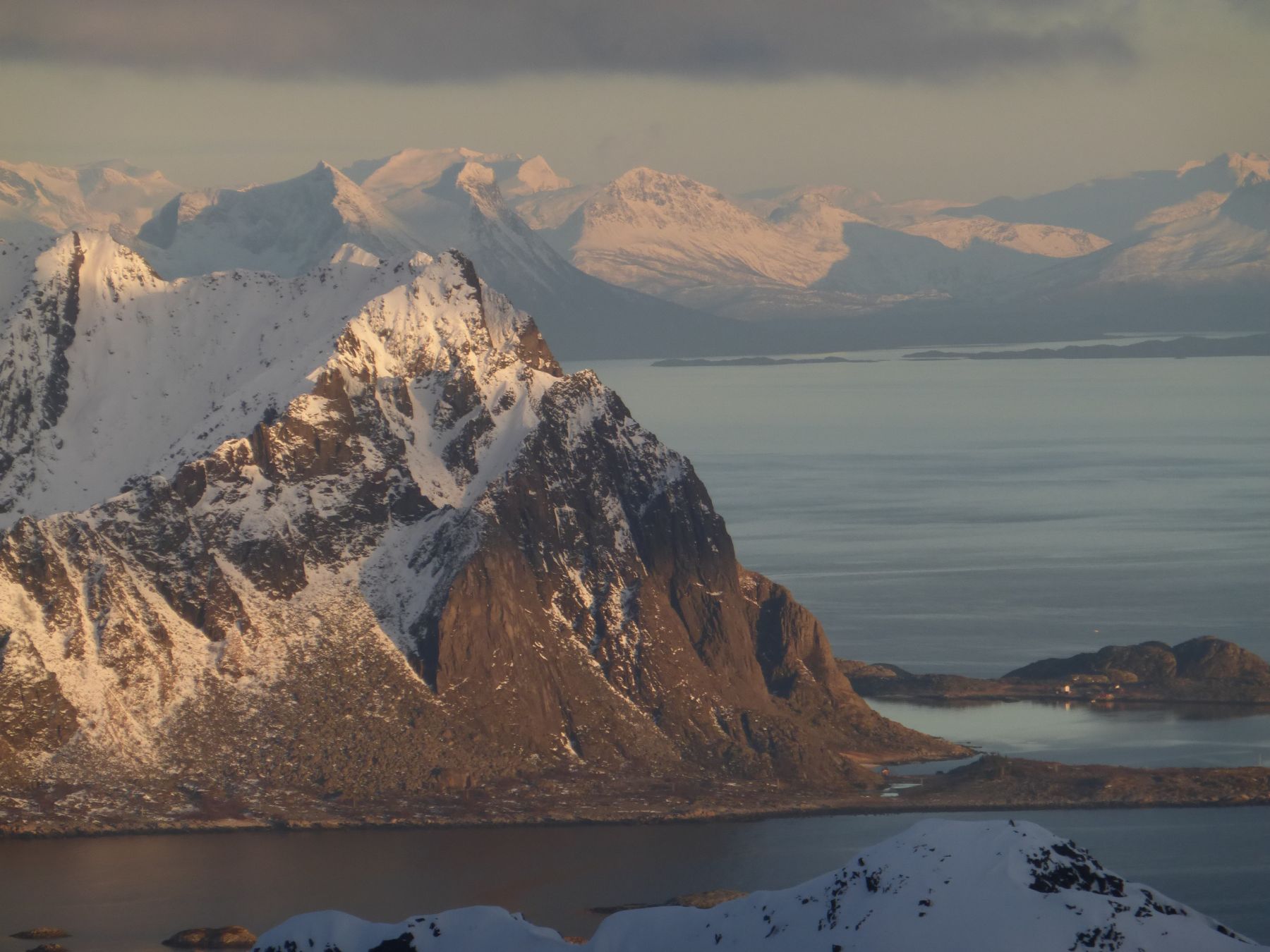 Ascensiones en las Islas Lofoten, Noruega