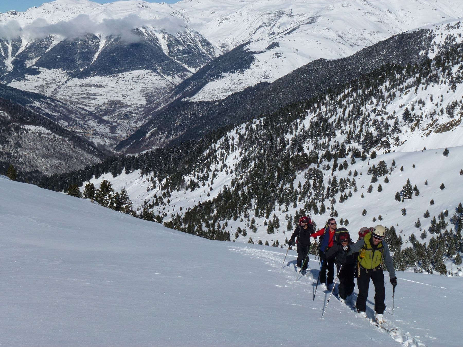Valle de Arán, Pirineos. Recorridos de Esquí de Montaña