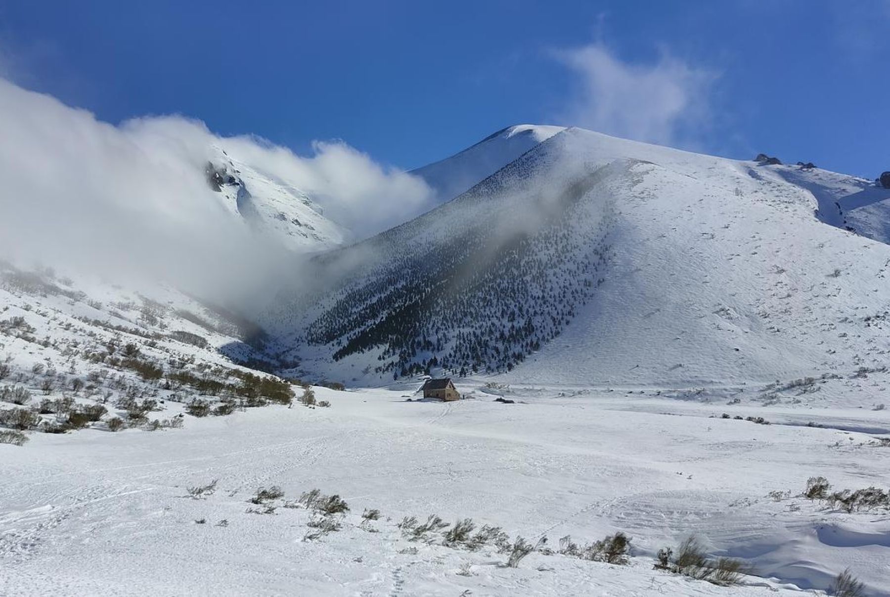 Raquetas en las Montañas de la Reina
