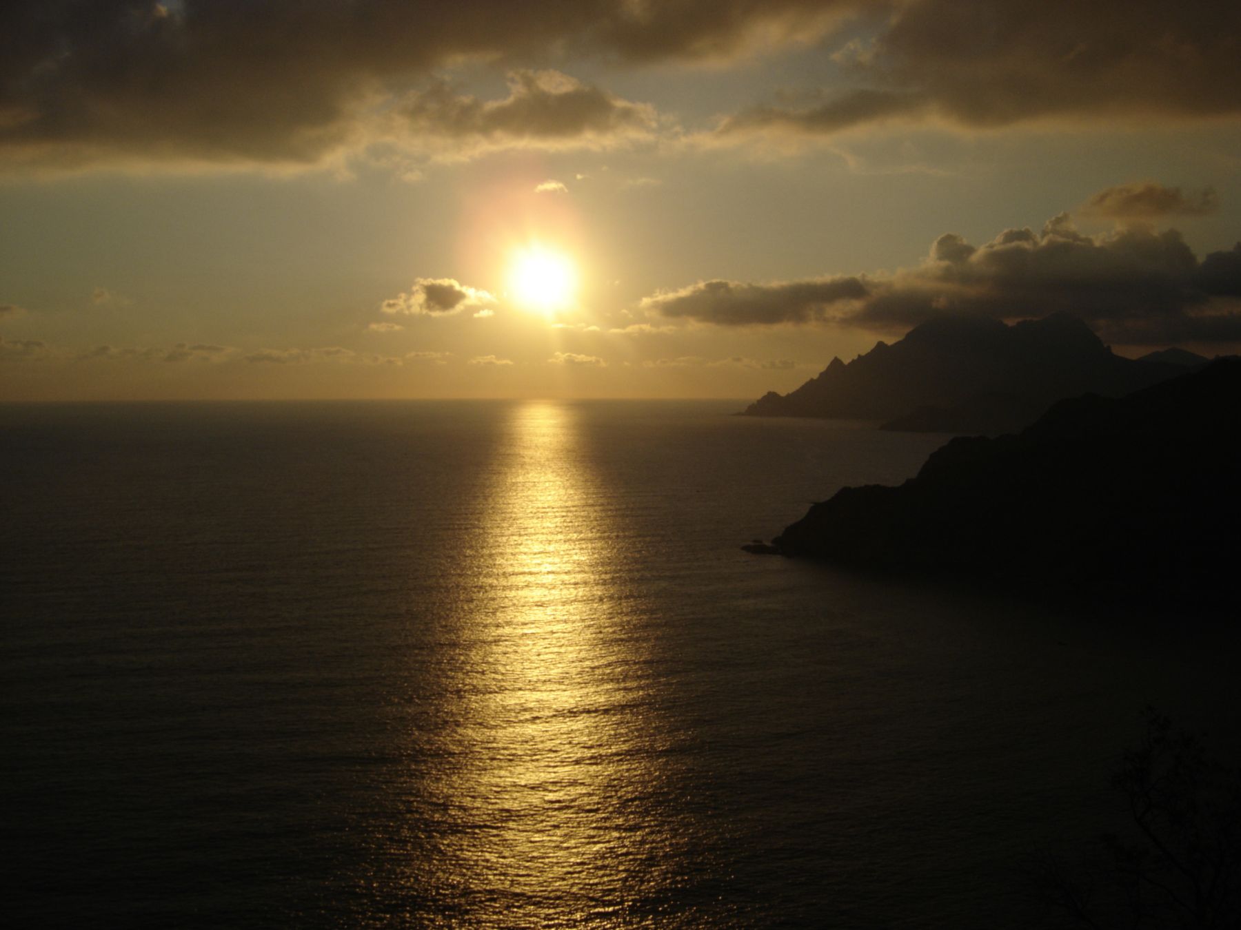 Córcega. Senderismo en el mar Mediterráneo