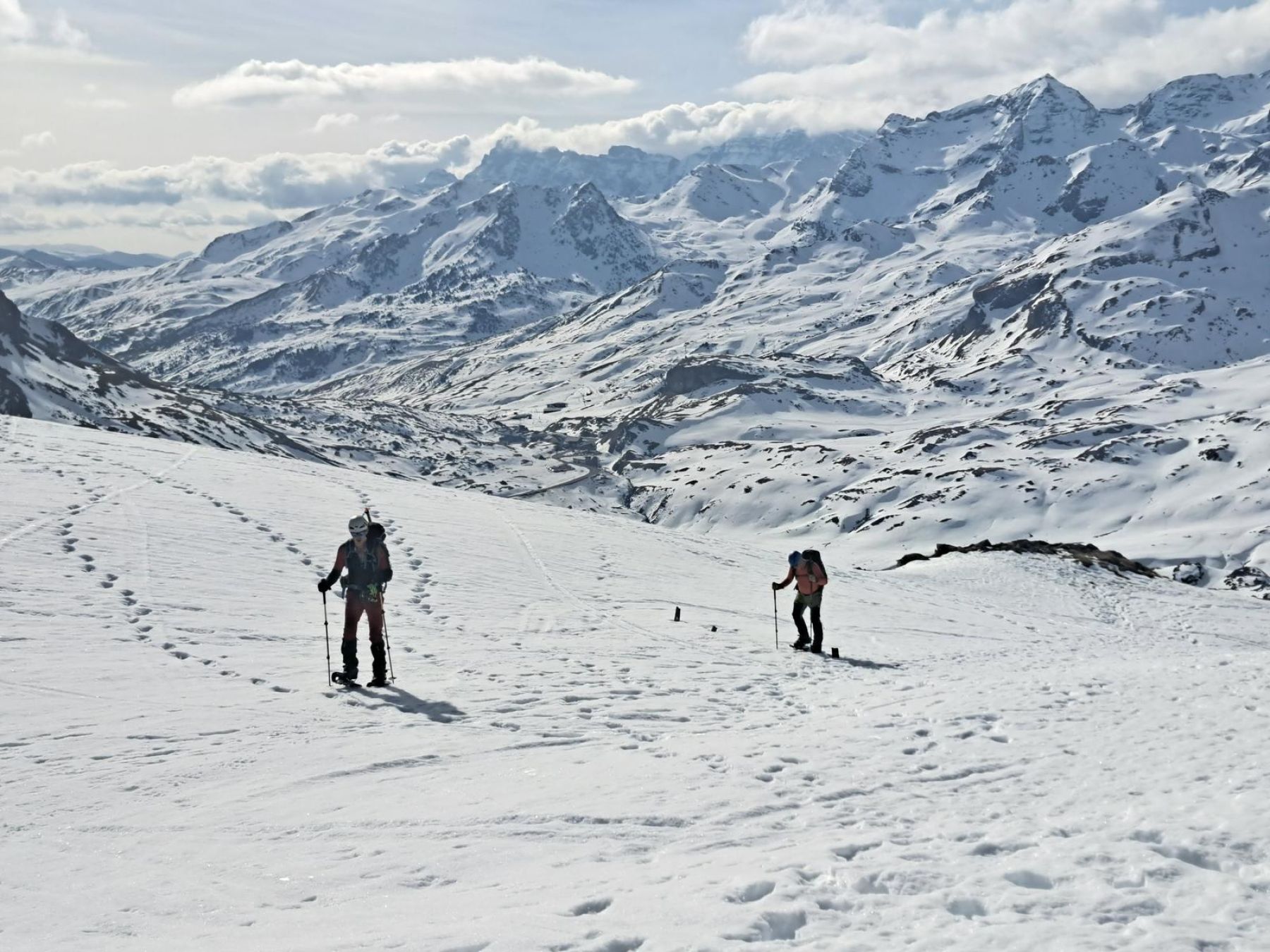 Vuelta al Midi d´Ossau con raquetas de nieve