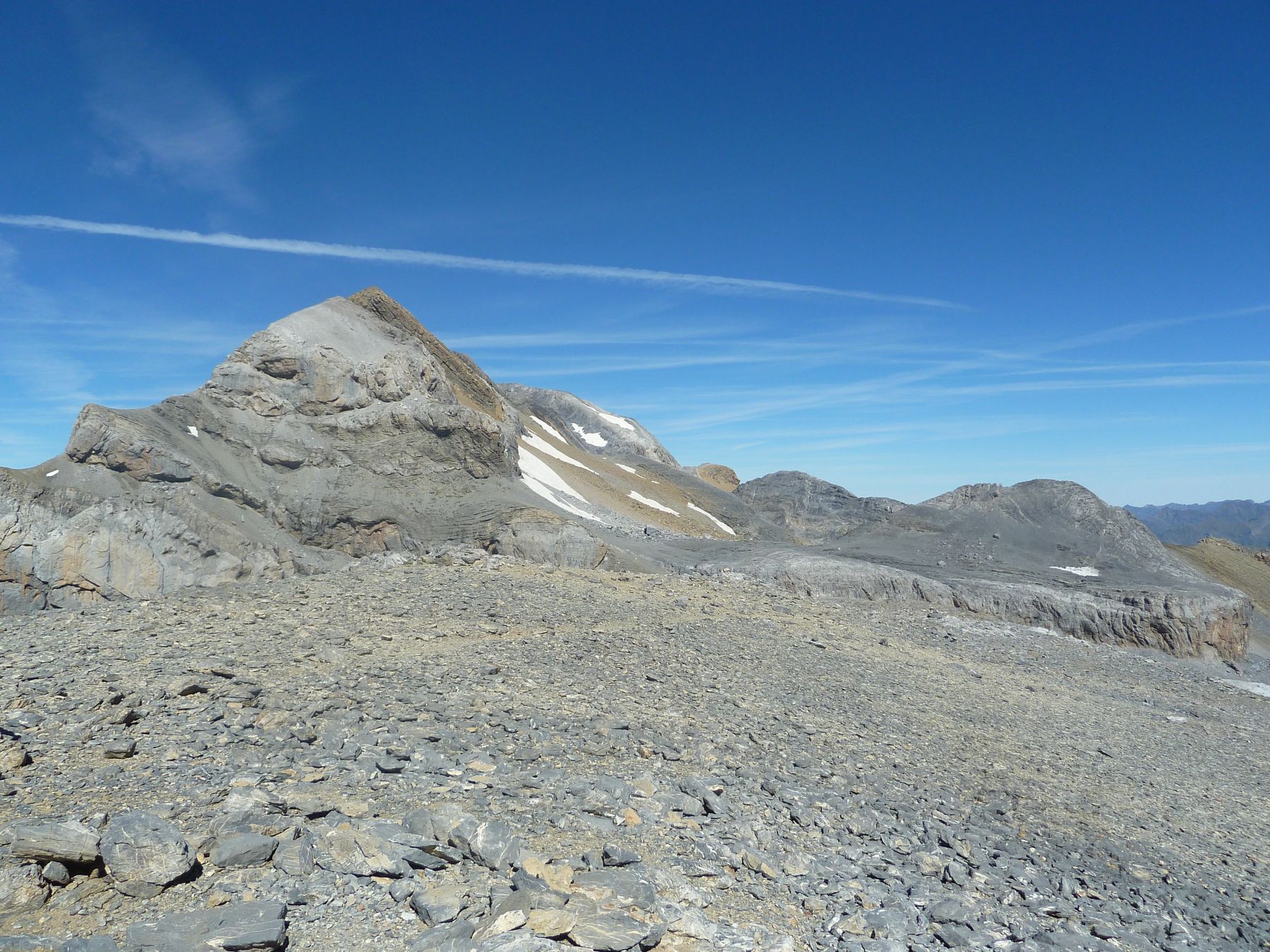 Monte Perdido y Faja de las Flores. Parque Nacional de Ordesa y Monte Perdido.