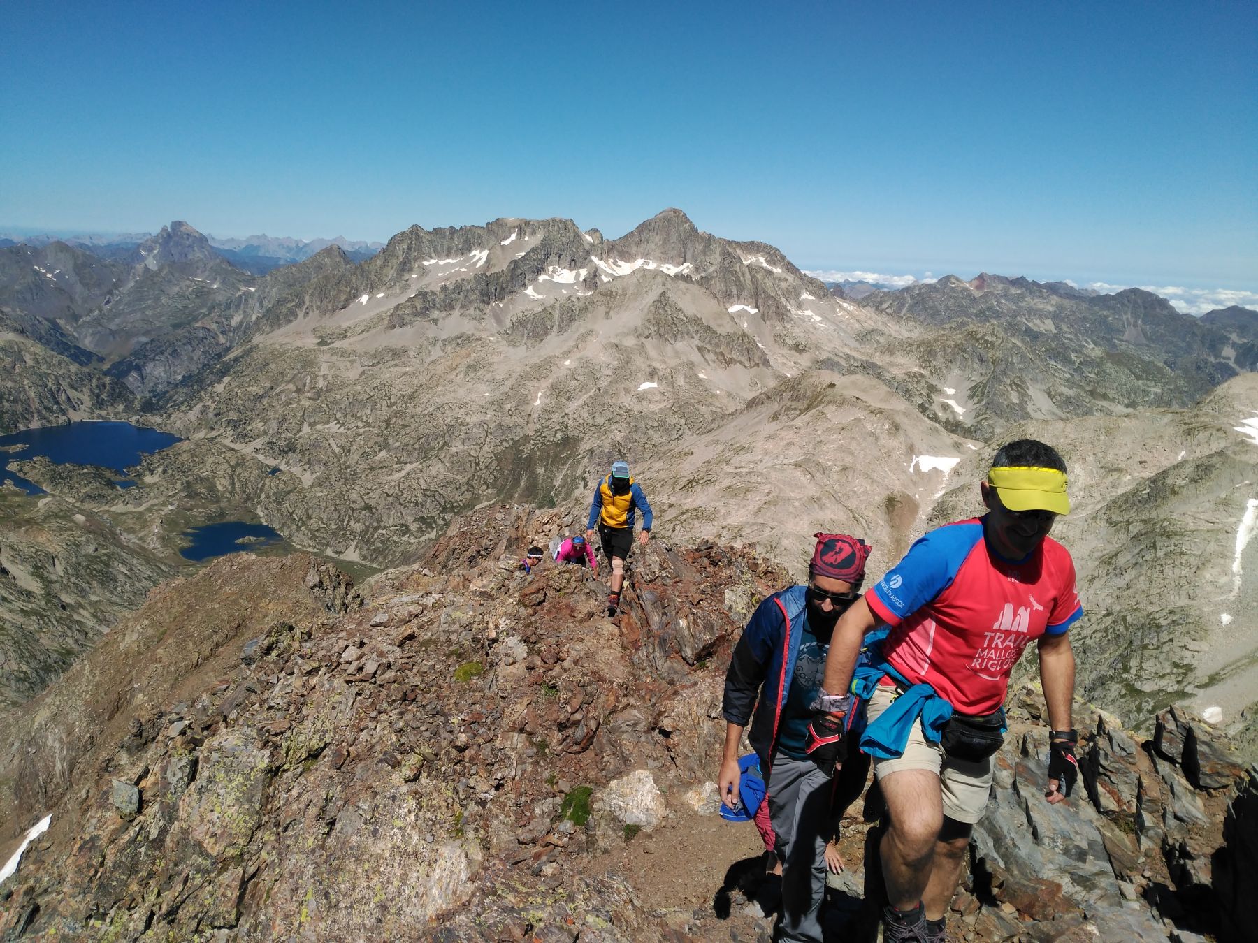 Ascensiones a tresmiles en Panticosa, Pirineos. Garmo Negro y Gran Facha