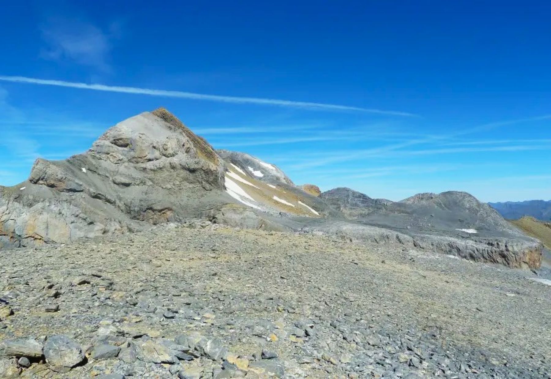 Monte Perdido y Faja de las Flores. Parque Nacional de Ordesa y Monte Perdido.