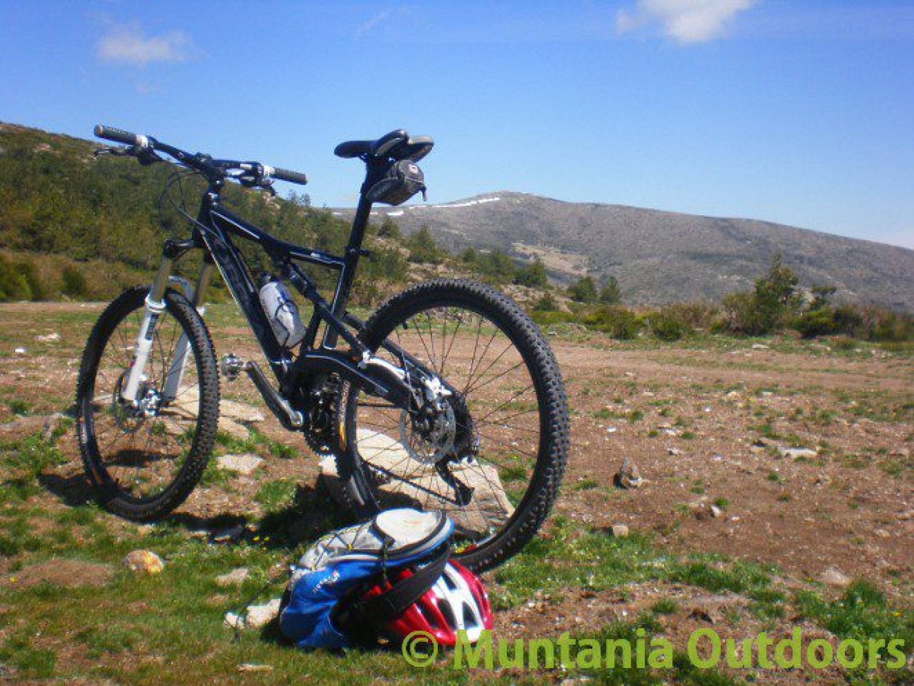 Sierra del Rincón: descubrir parajes insólitos a golpe de pedal