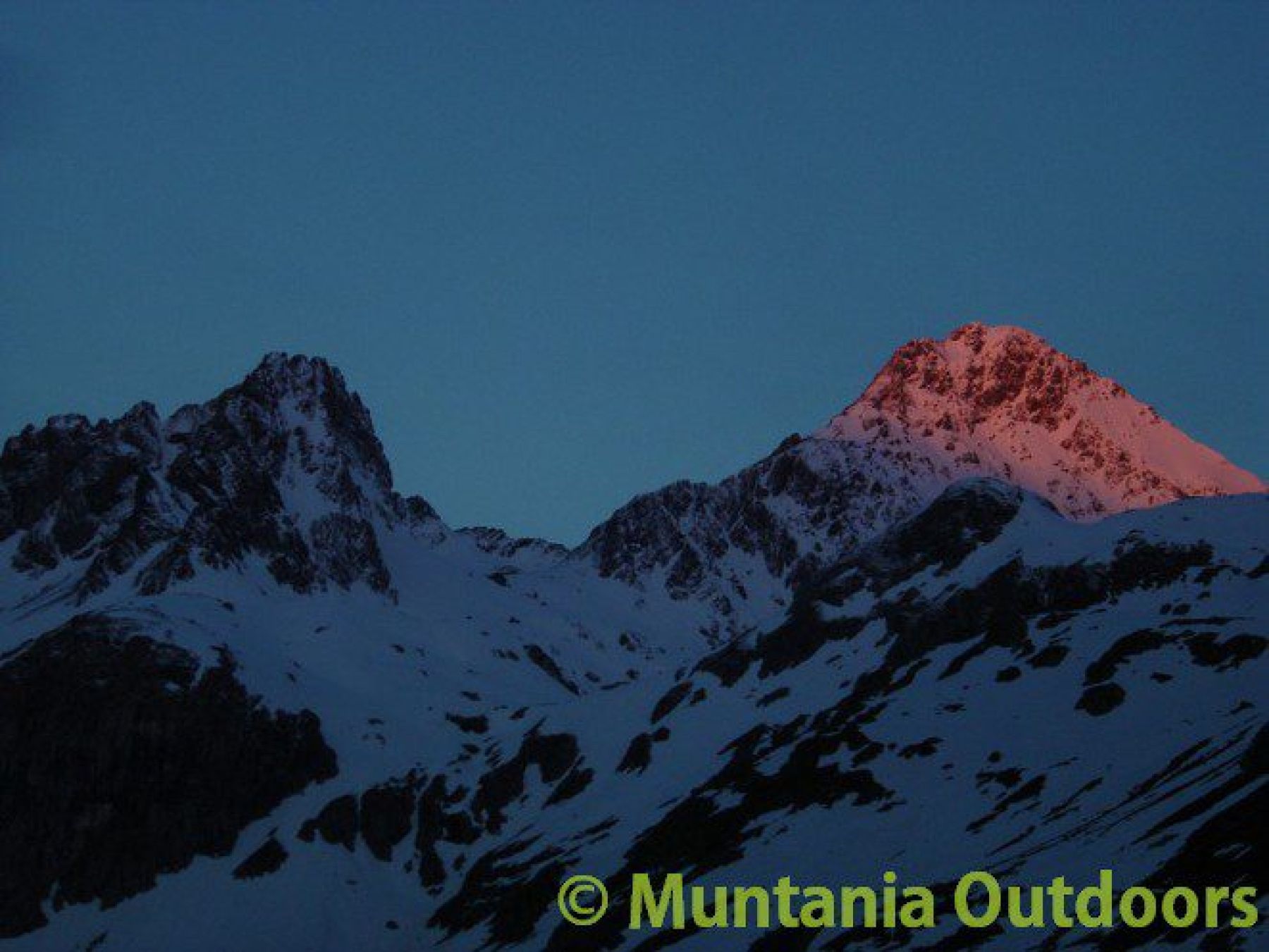 Alpinismo en Pirineos: roca, nieve y hielo para aprender y disfrutar