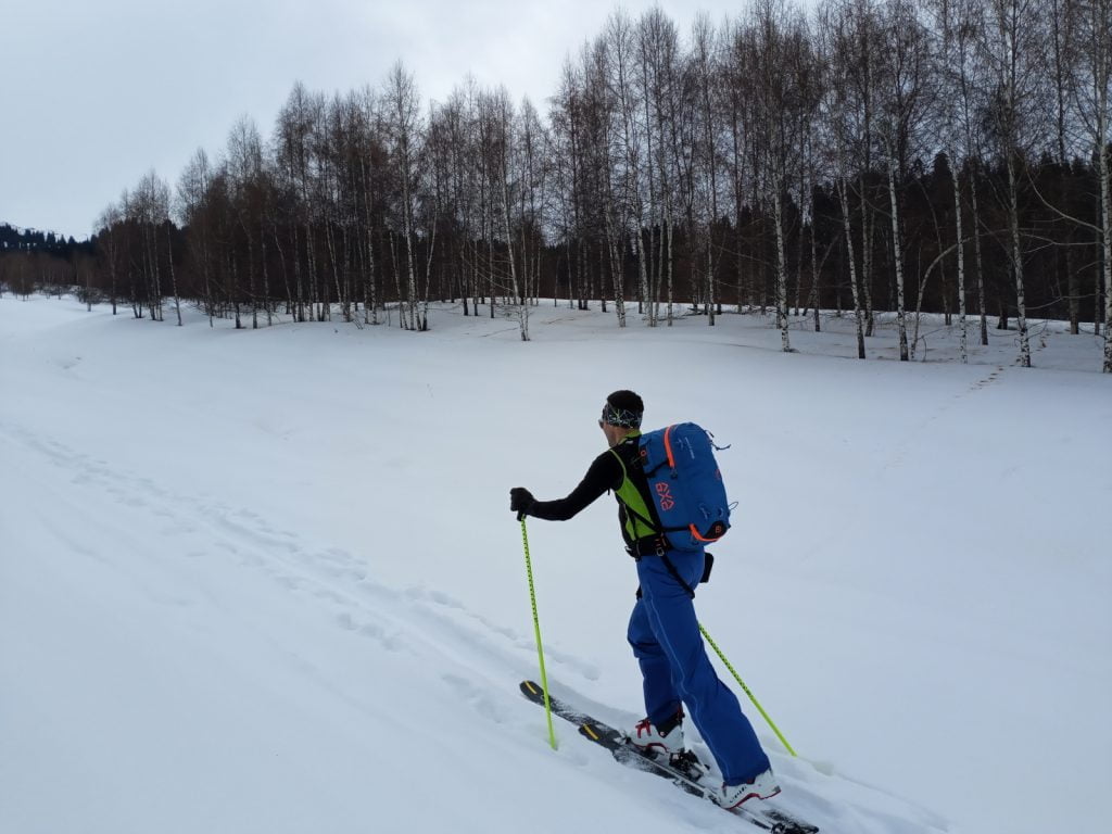 Skimo Kirguistán skimo bosque