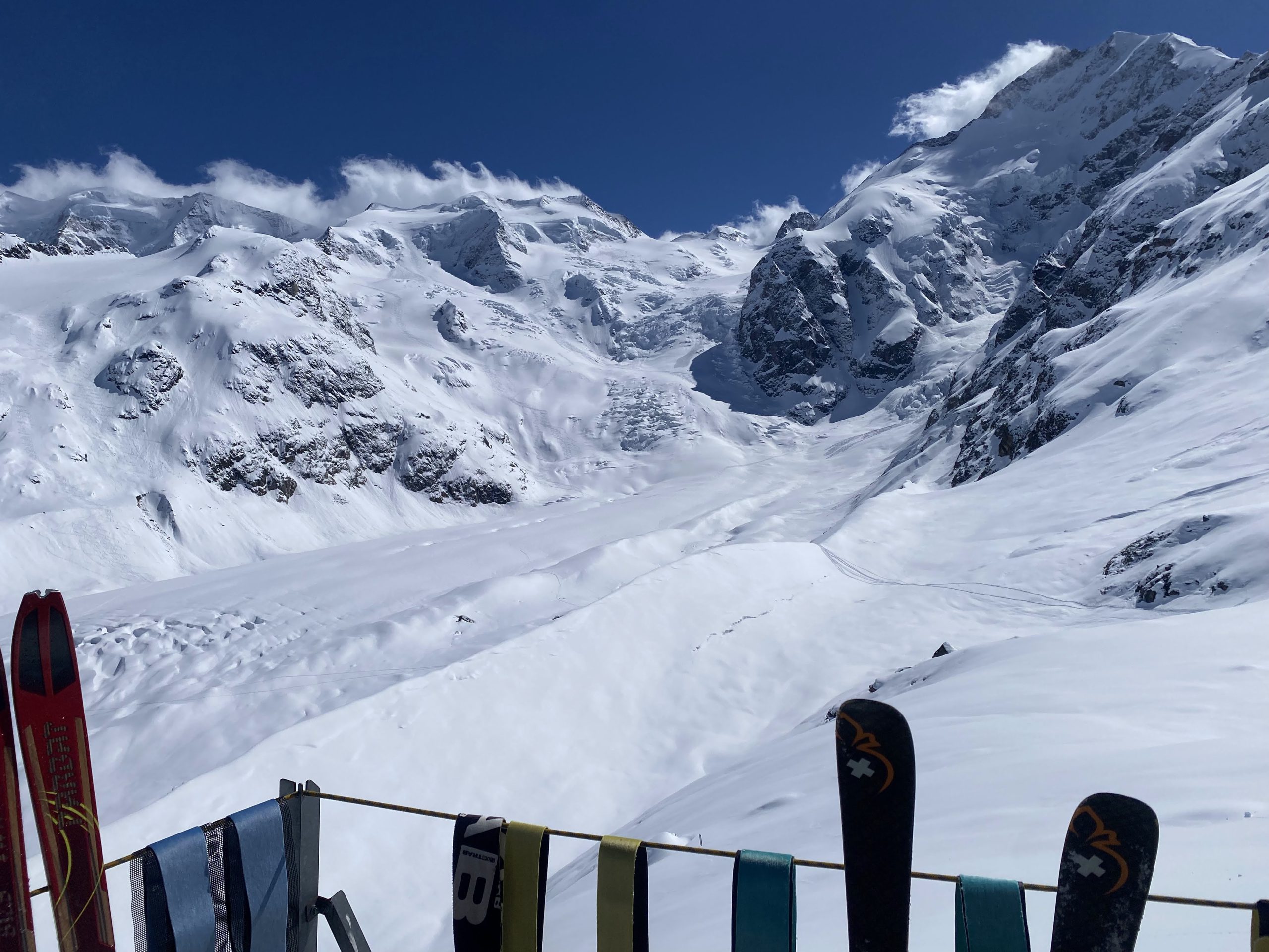 Alta Ruta del Piz Bernina, Alpes. Esquí de montaña